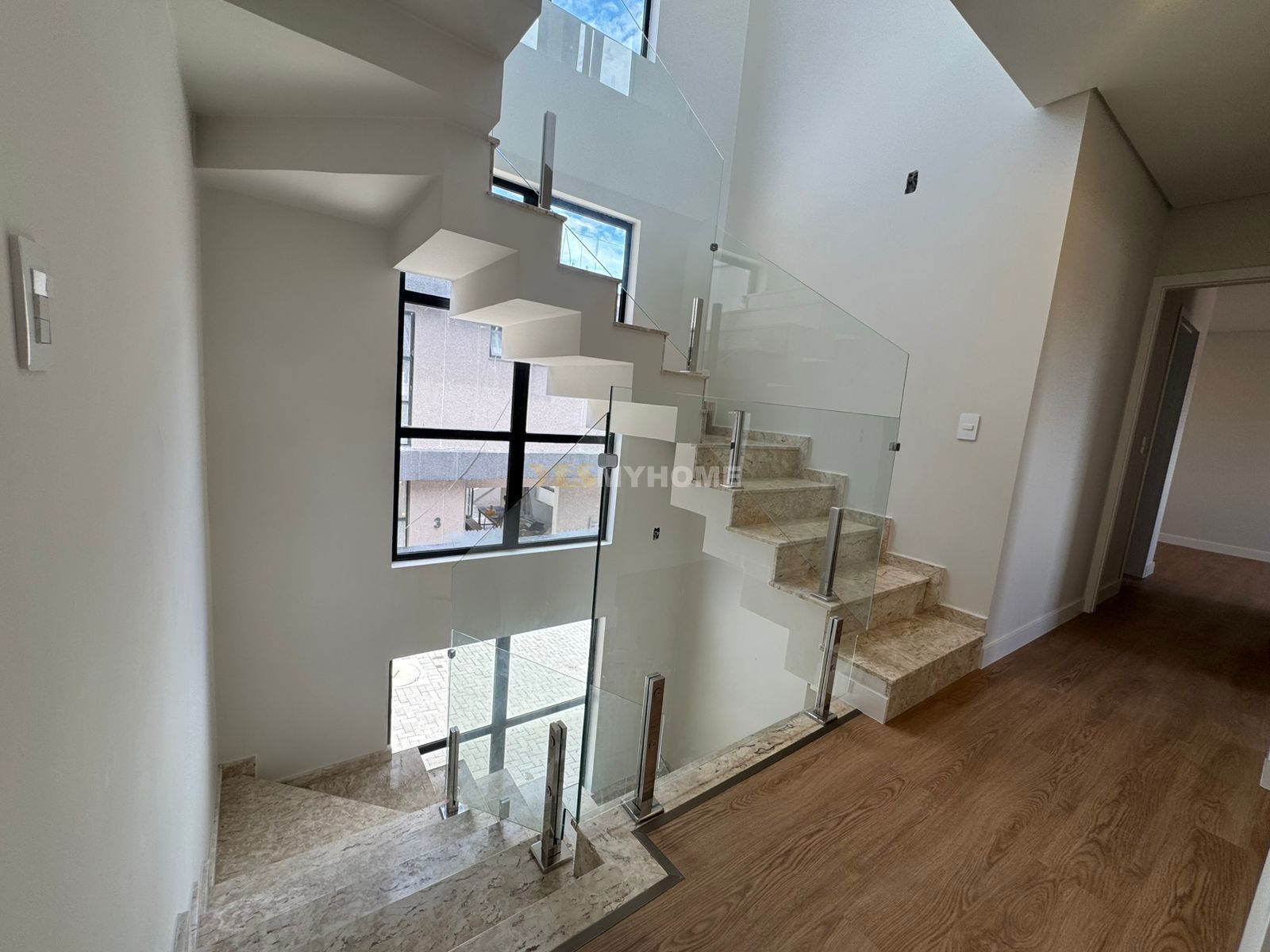 Casa com 3 Dormitórios à venda, 263 m² por R$ 1.890.000,00 Casa com 3 Dormitórios à venda, 263 m² por R$ 1.890.000,00