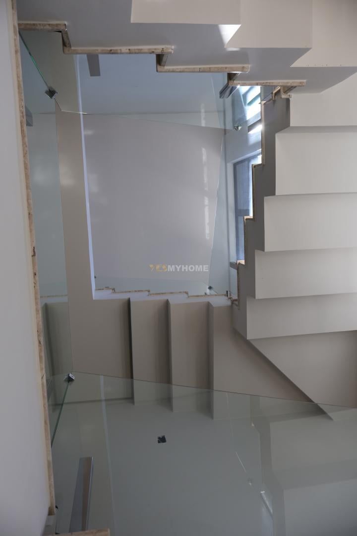 Casa com 3 Dormitórios à venda, 263 m² por R$ 1.890.000,00 Casa com 3 Dormitórios à venda, 263 m² por R$ 1.890.000,00