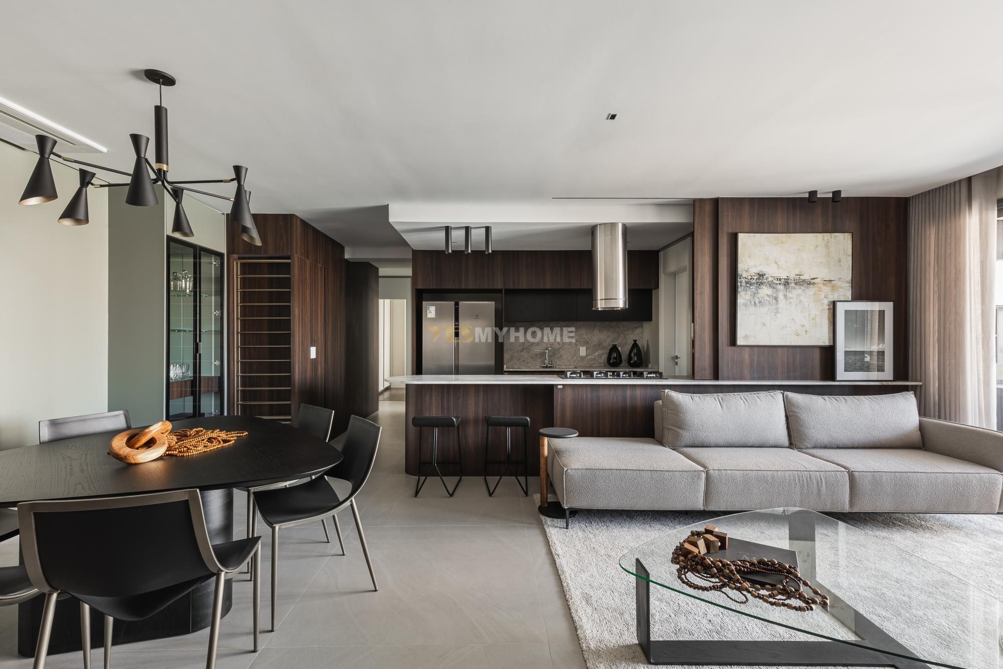 Apartamento com 3 suítes 126 m²   Champagnat - AP6165