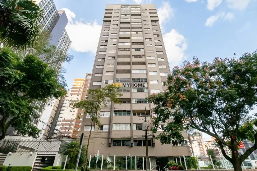 Apartamento  venda  no Bigorrilho - Curitiba, PR. Imveis