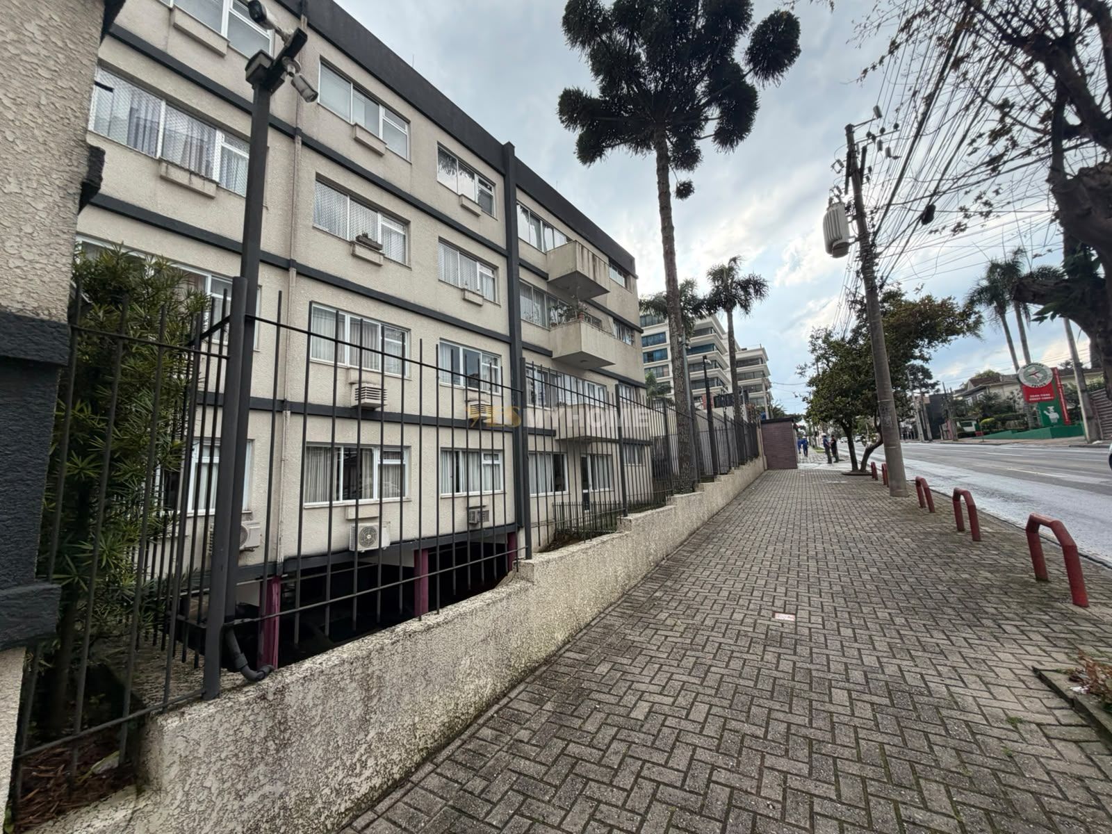 Apartamento no Batel - 128m² privativos, 2 quartos e 2 banheiros