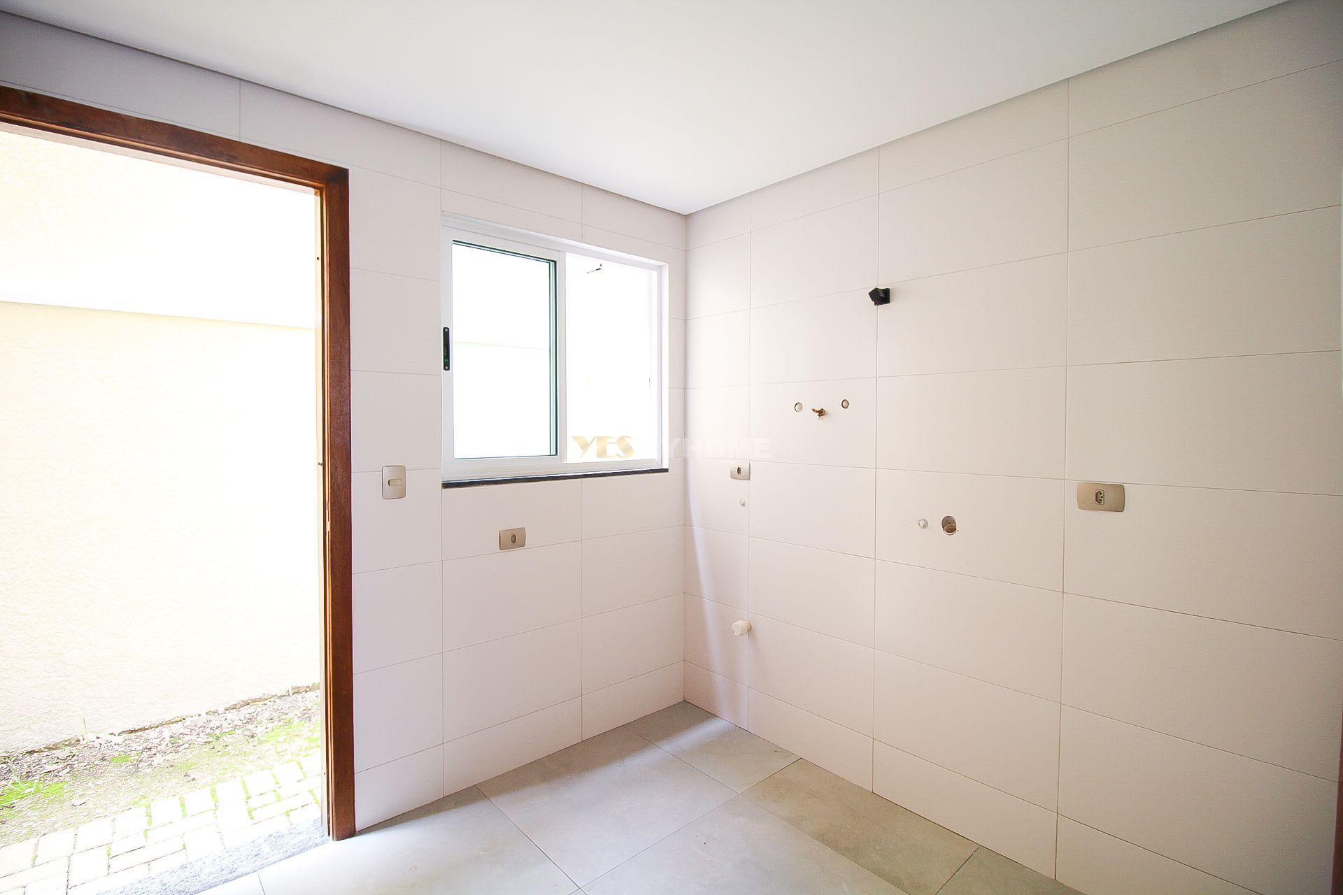 Sobrado com 3 Dormitórios à venda, 150 m² por R$ 1.050.000,00 Sobrado com 3 Dormitórios à venda, 150 m² por R$ 1.050.000,00