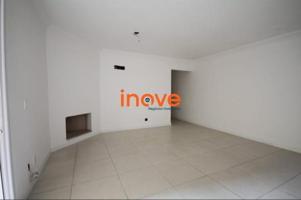Apartamento à venda com 3 quartos, 142m² - Foto 2