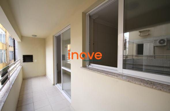 Apartamento à venda com 3 quartos, 142m² - Foto 3