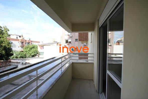 Apartamento à venda com 3 quartos, 142m² - Foto 5