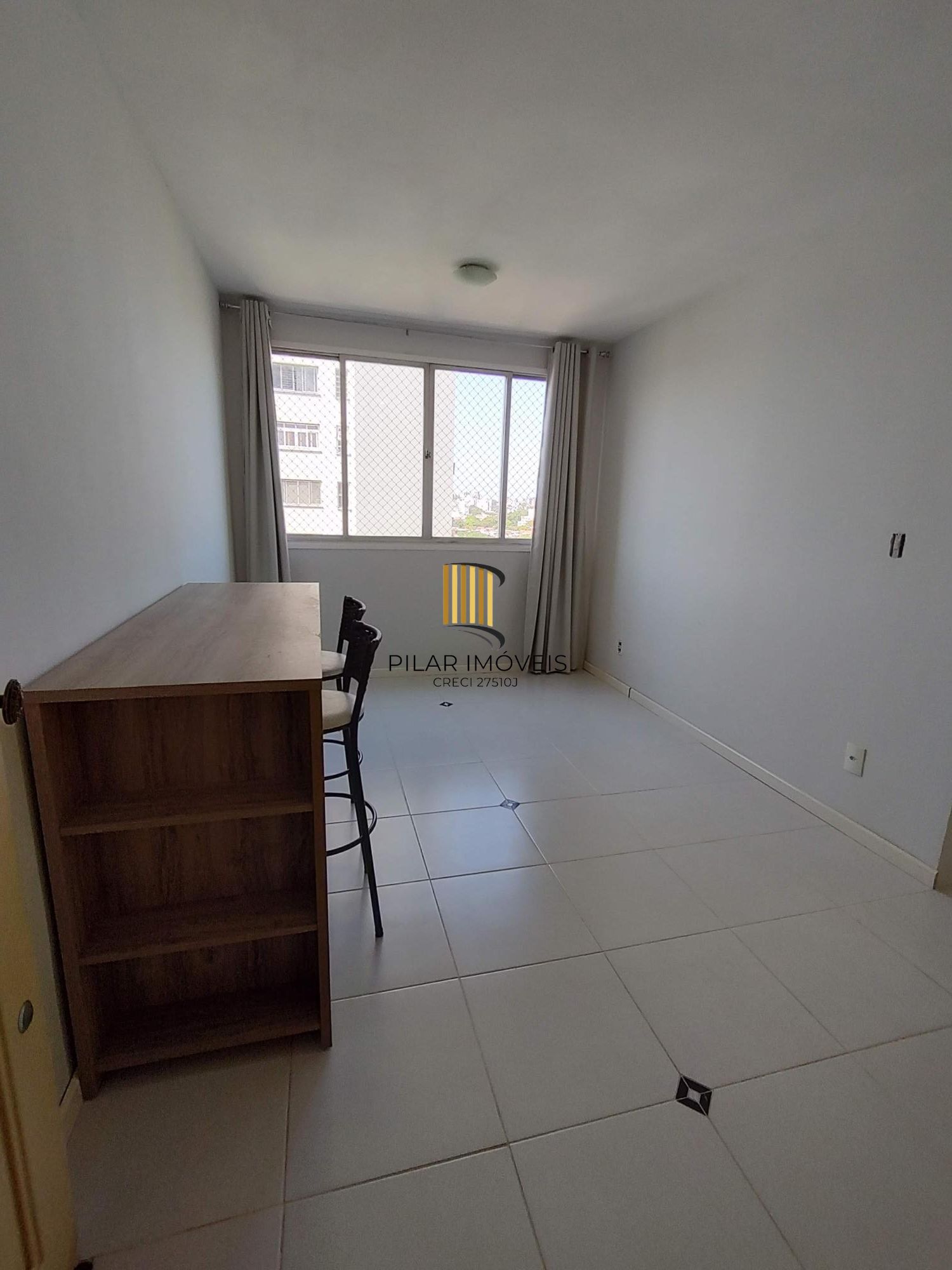 APARTAMENTOO 1 DORMITÓRIO, COM VISTA PARA O RIO - BAIRRO CRISTAL