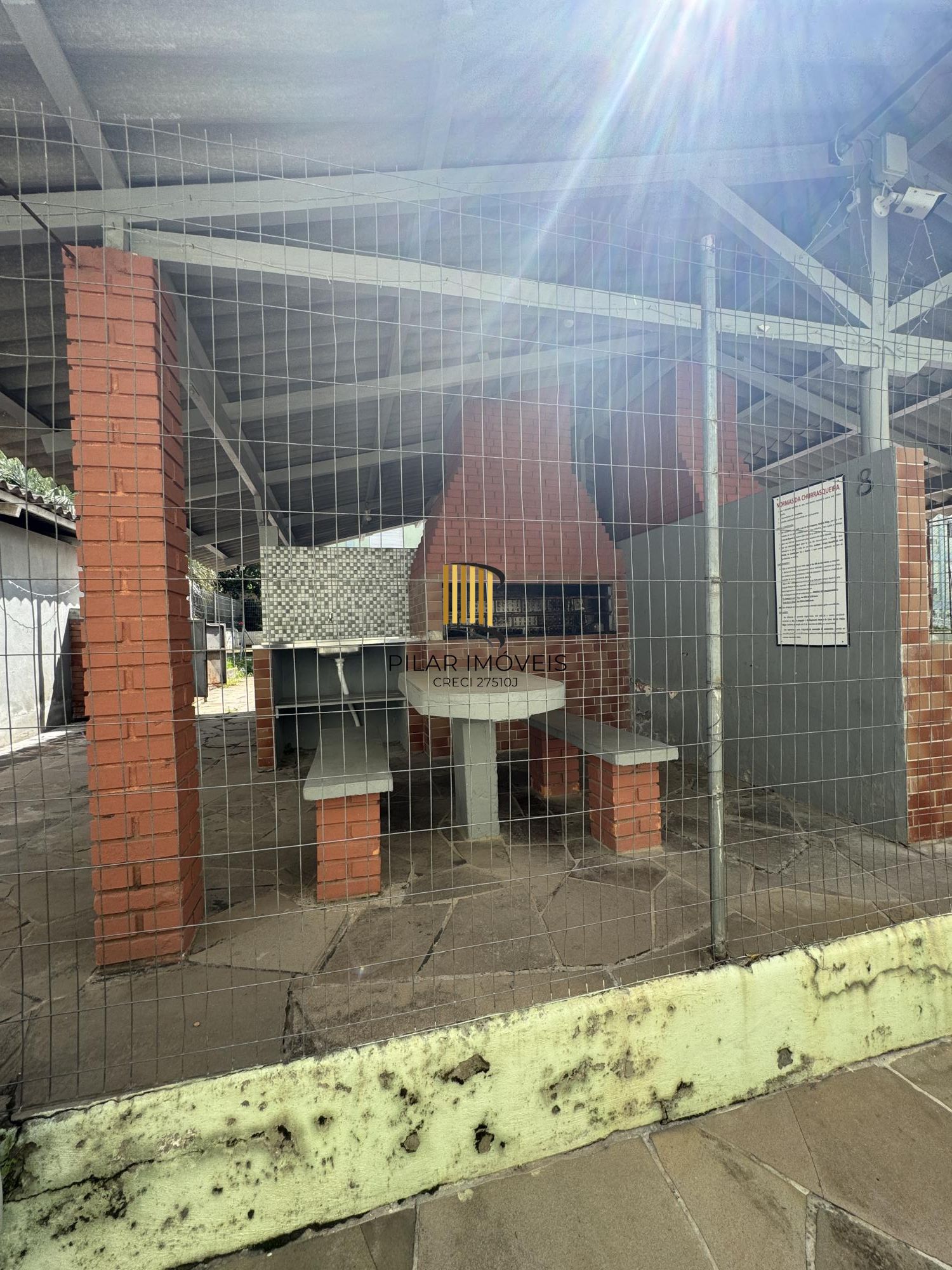 Apartamento 1 quarto, reformado, 35m² privativos - Bairro Camaquã