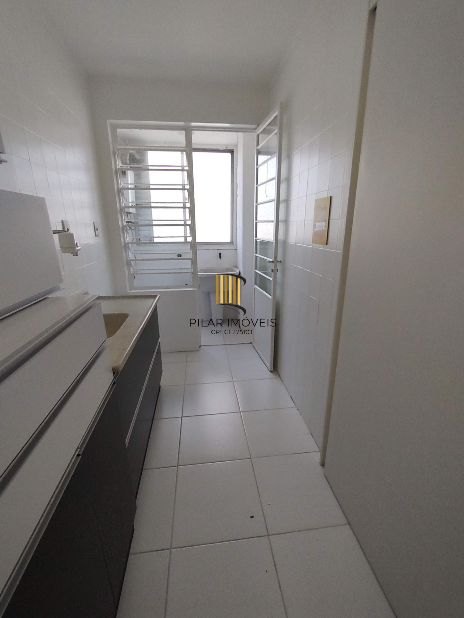 APARTAMENTOO 1 DORMITÓRIO, COM VISTA PARA O RIO - BAIRRO CRISTAL