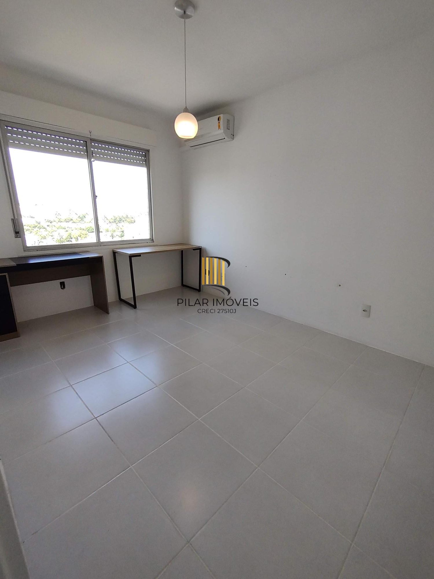 APARTAMENTOO 1 DORMITÓRIO, COM VISTA PARA O RIO - BAIRRO CRISTAL