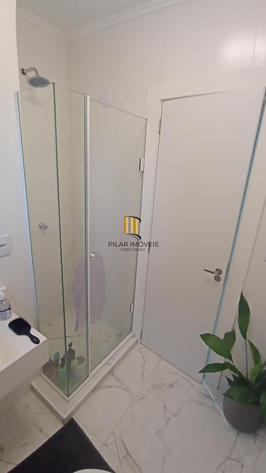 Apartamento com 4 dormitórios no Centro de Porto Alegre