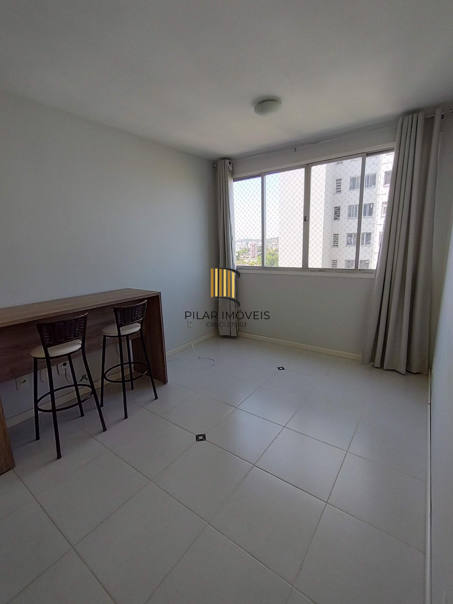 APARTAMENTOO 1 DORMITÓRIO, COM VISTA PARA O RIO - BAIRRO CRISTAL