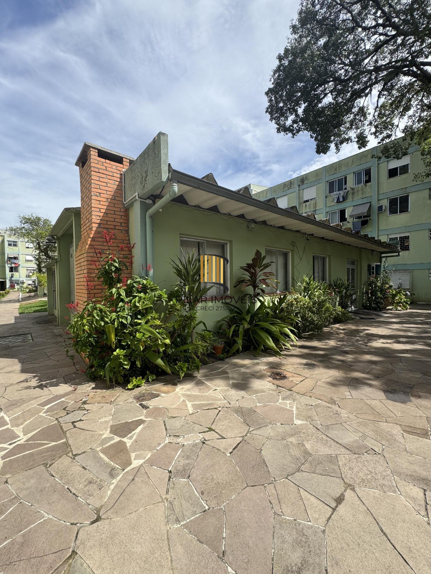 Apartamento 1 quarto, reformado, 35m² privativos - Bairro Camaquã