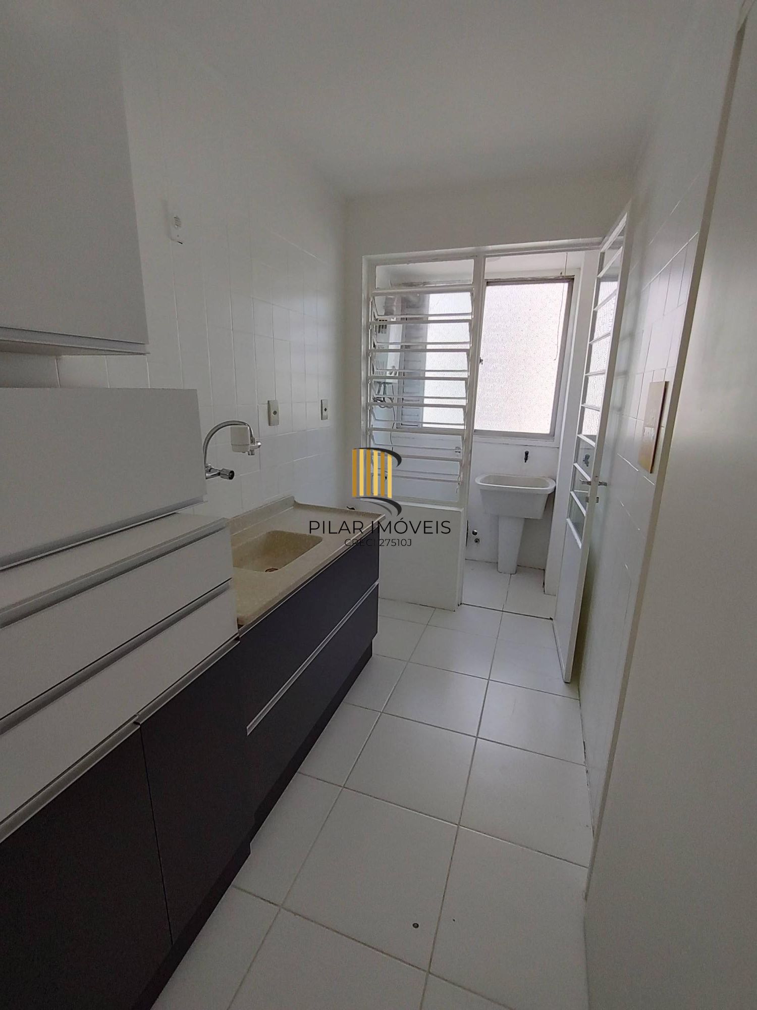 APARTAMENTOO 1 DORMITÓRIO, COM VISTA PARA O RIO - BAIRRO CRISTAL