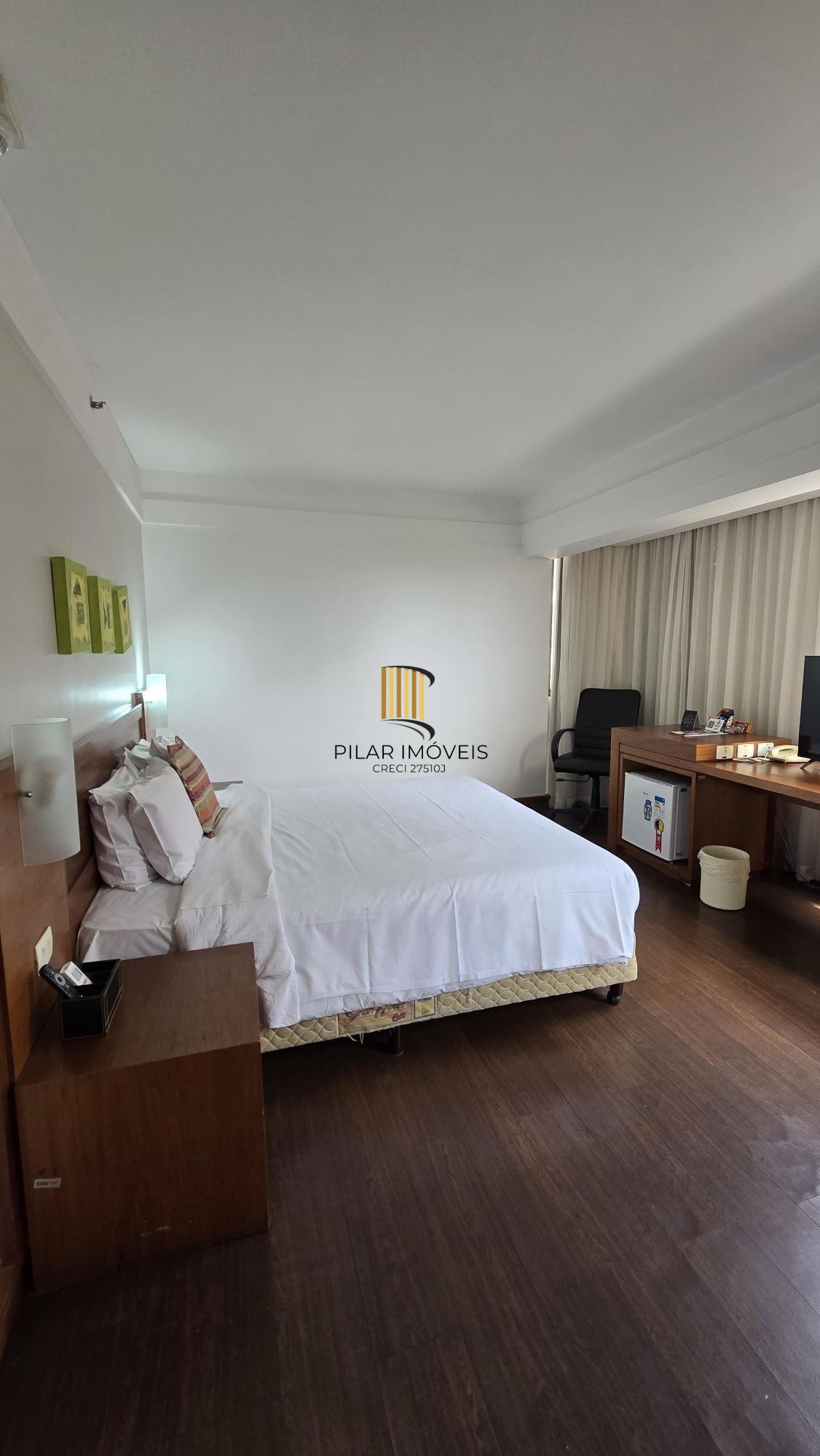 Flat em frente ao Parcão, na Comendador Caminha.