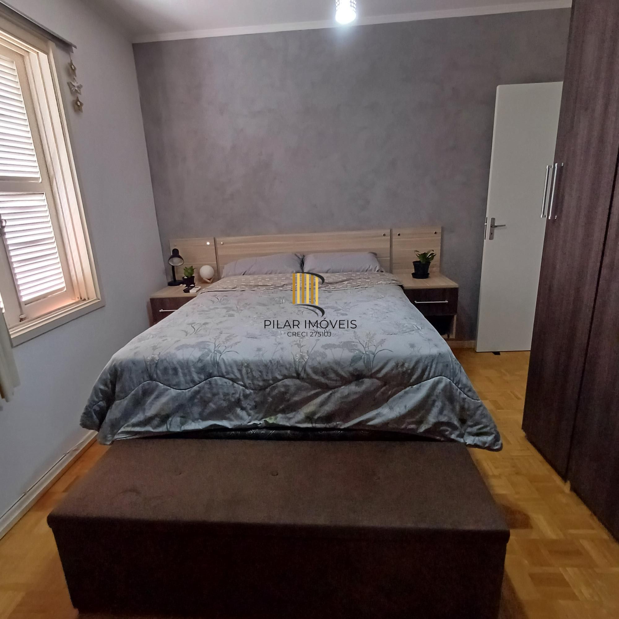 Vende-se apartamento com 2 quartos e 81 m² - Teresópolis