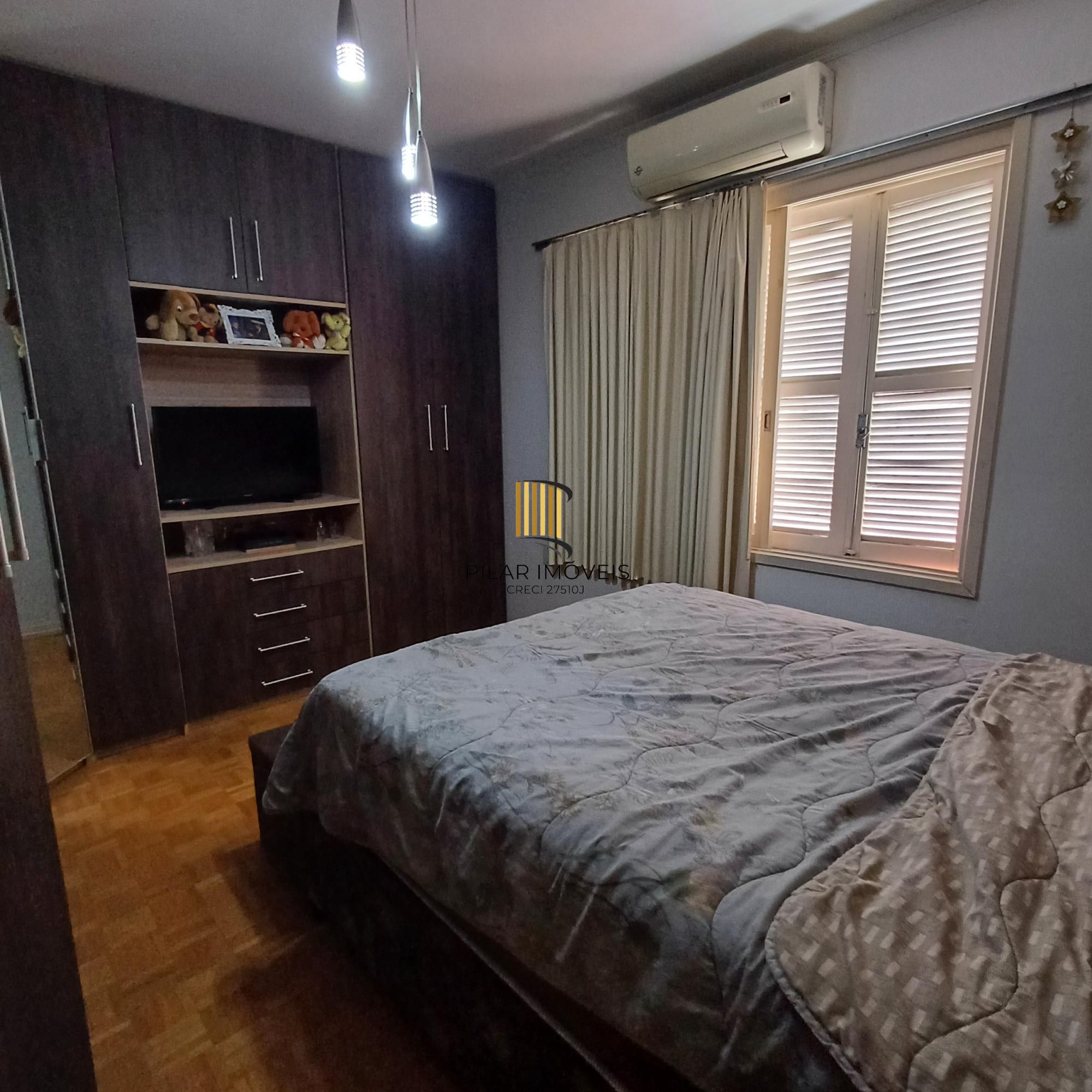 Vende-se apartamento com 2 quartos e 81 m² - Teresópolis