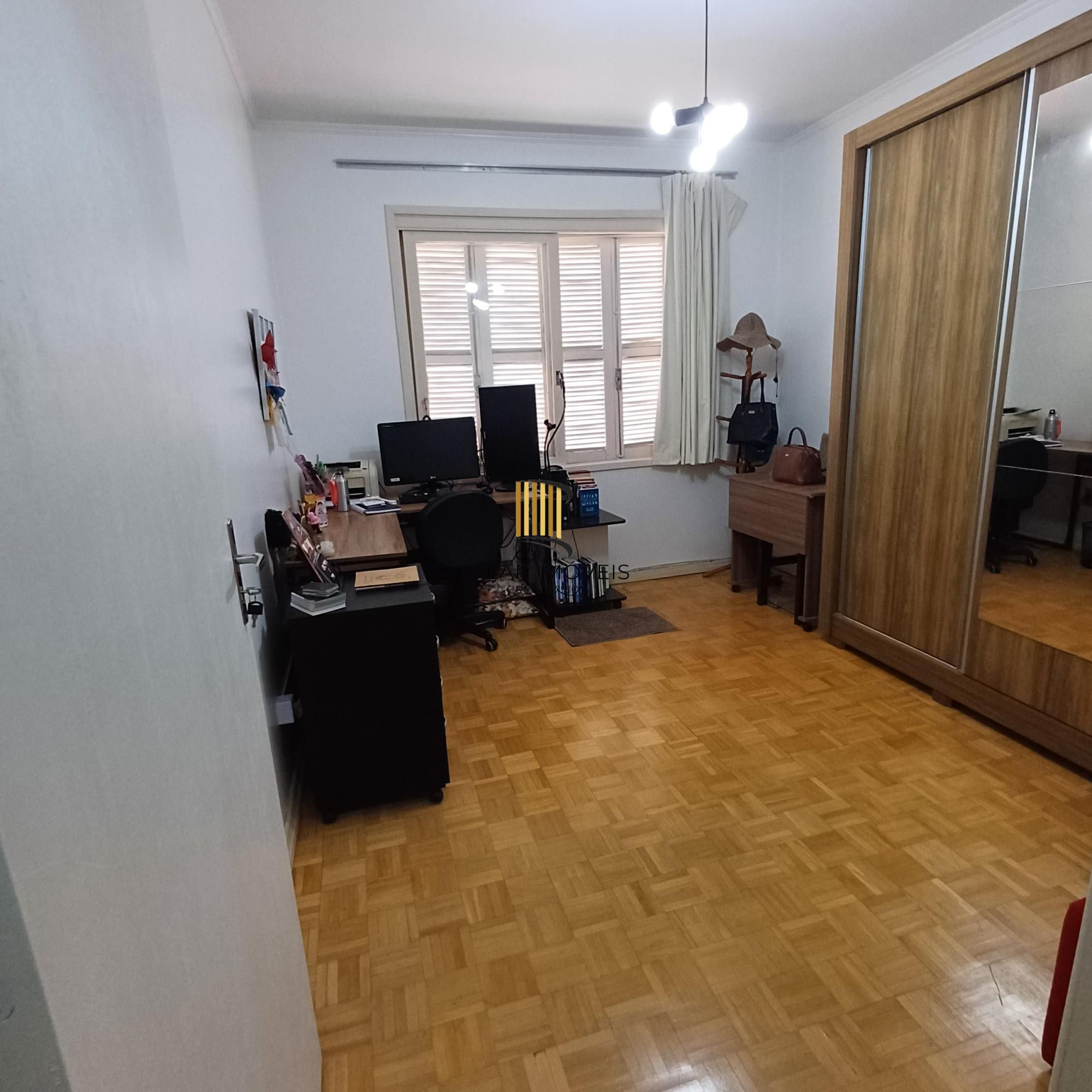 Vende-se apartamento com 2 quartos e 81 m² - Teresópolis