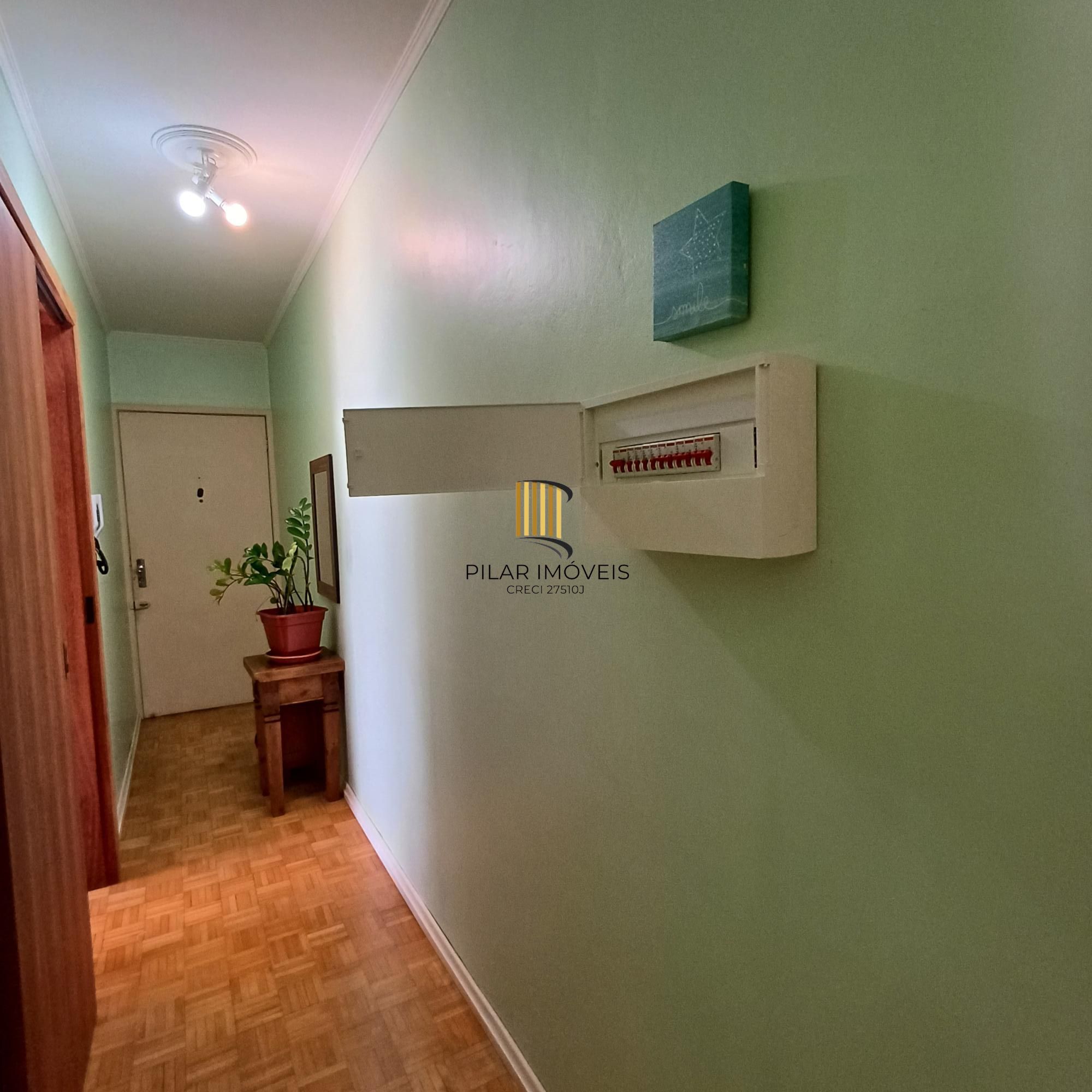 Vende-se apartamento com 2 quartos e 81 m² - Teresópolis