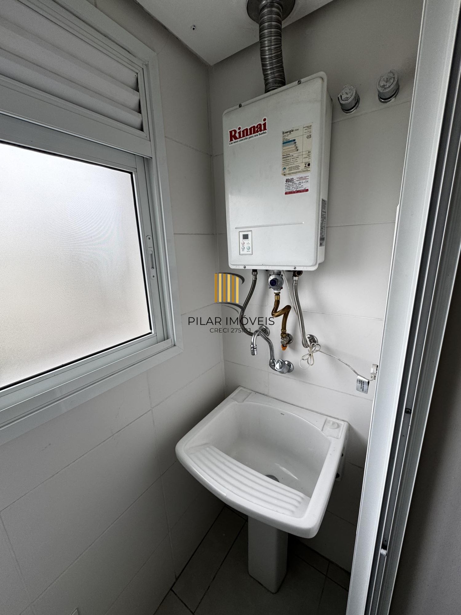 **Apartamento de 1 dormitório, garagem, Semimobiliado, condomínio com infra à Venda na Cidade Baixa, Porto Alegre, RS**