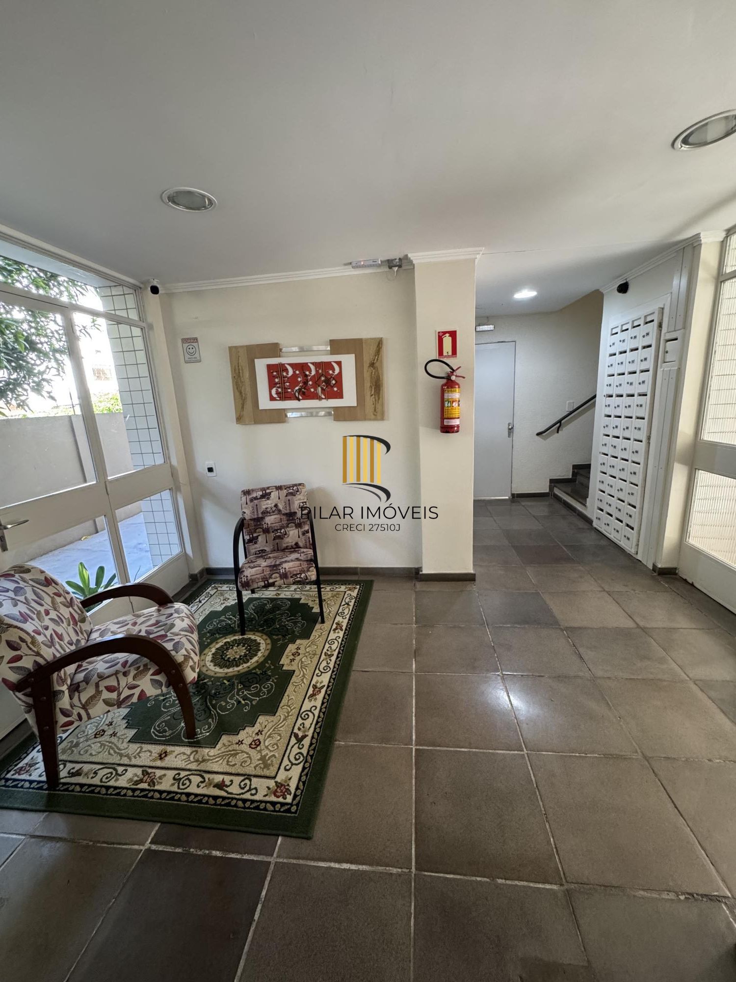 Duplex semimobiliado, desocupado e pronto para morar!