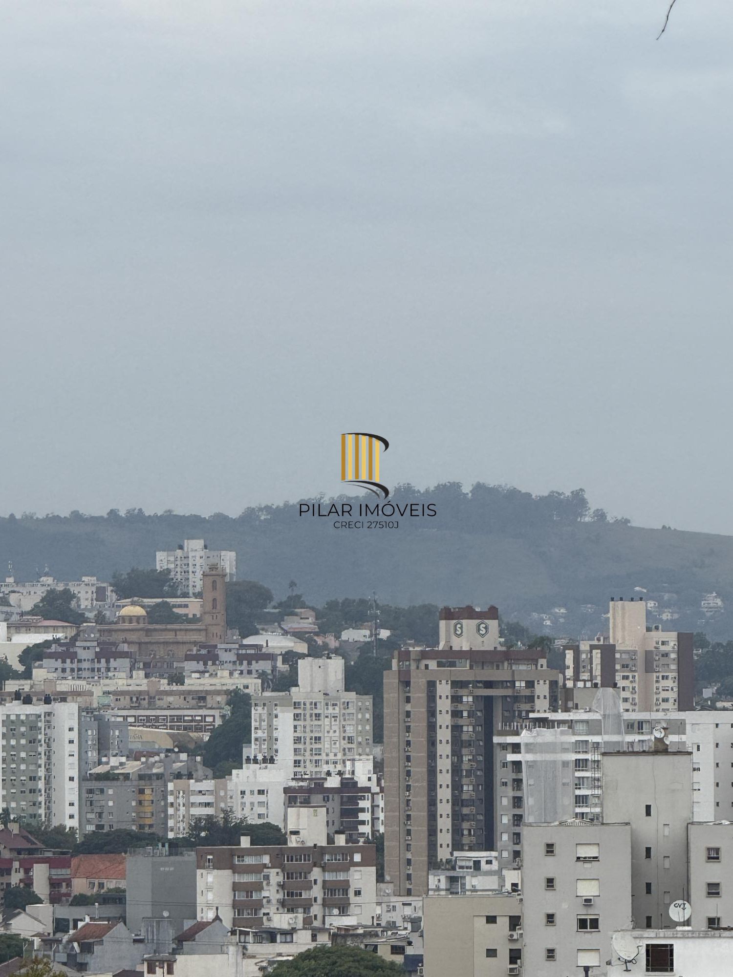 Apartamento 4 dormitórios no bairro Rio Branco