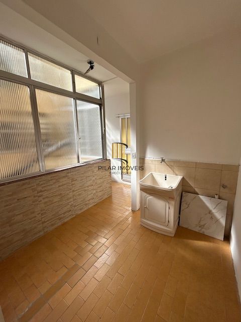 Apartamento 2 dormitórios no bairro Santana
