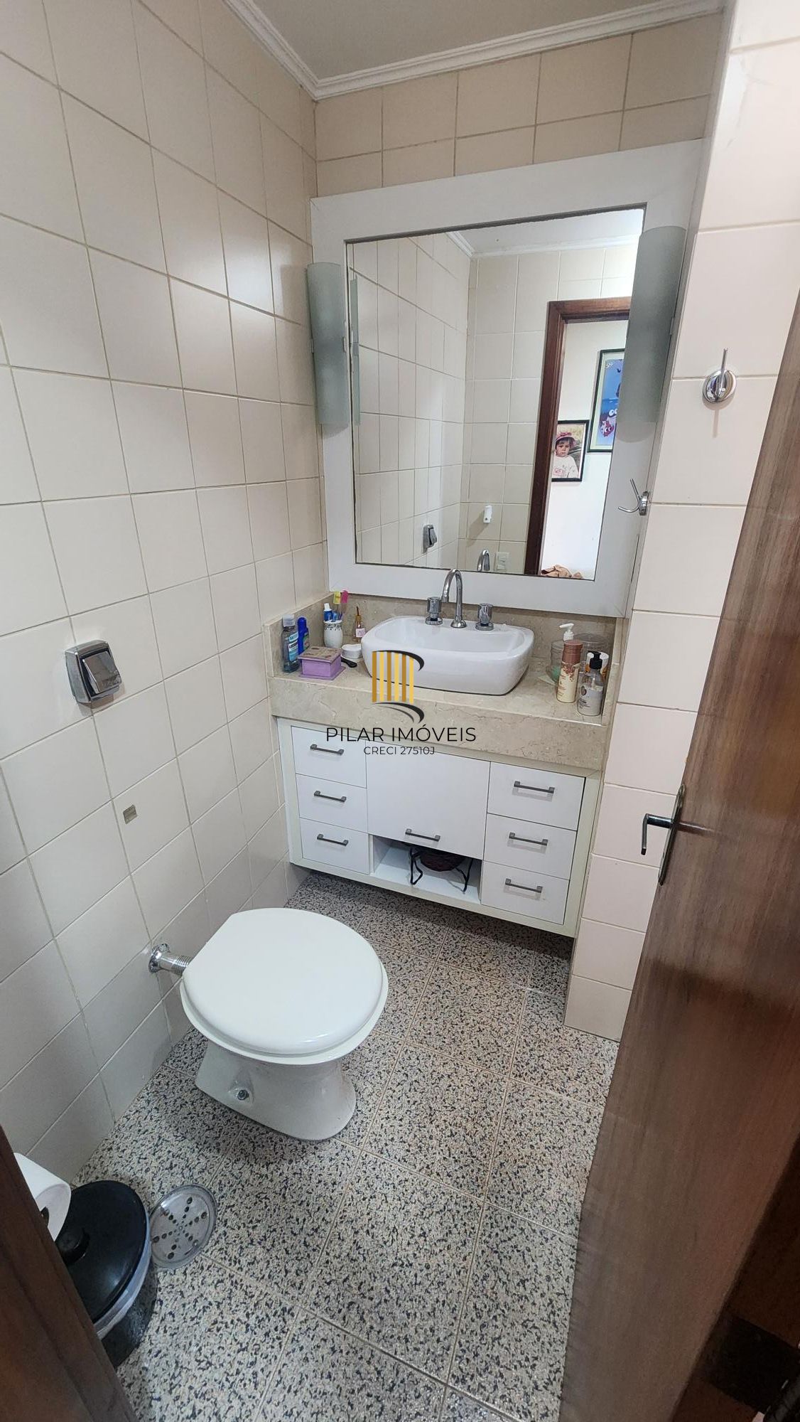 Apartamento 2 dormitórios no bairro Jardim Lindóia