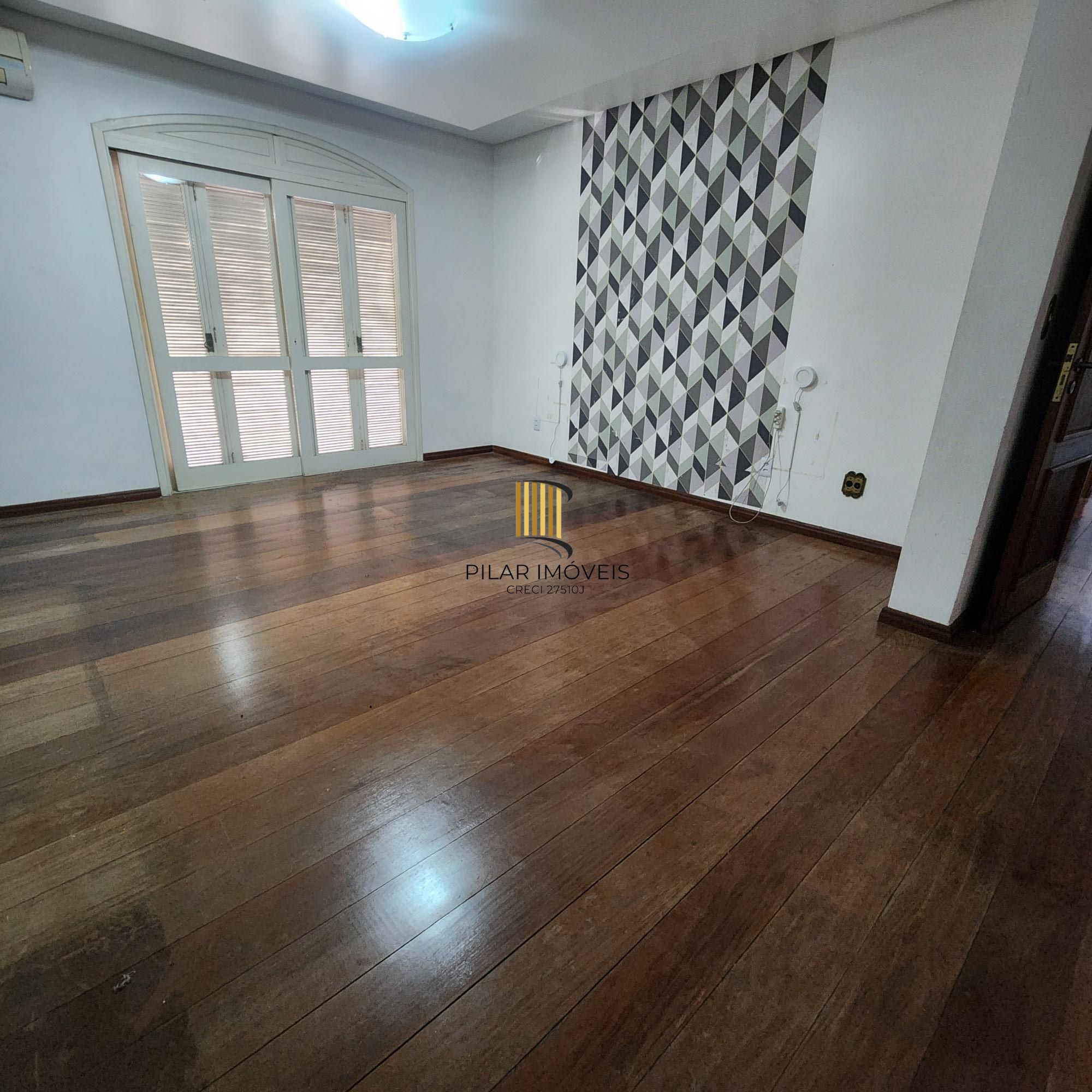 Apartamento 3 dormitórios, 1 suíte, vaga garagem, Bairro Vila City