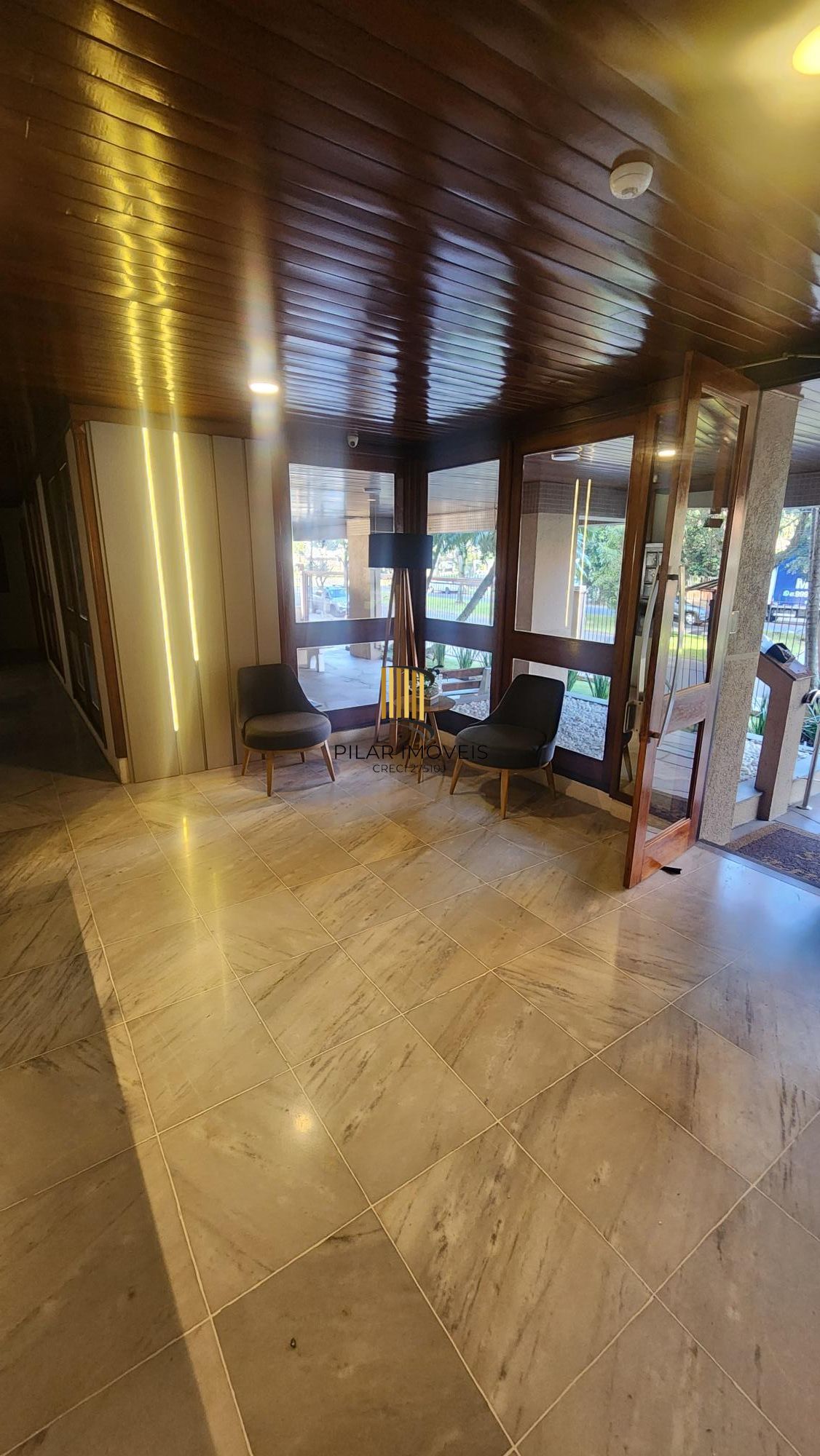 Apartamento 2 dormitórios no bairro Jardim Lindóia