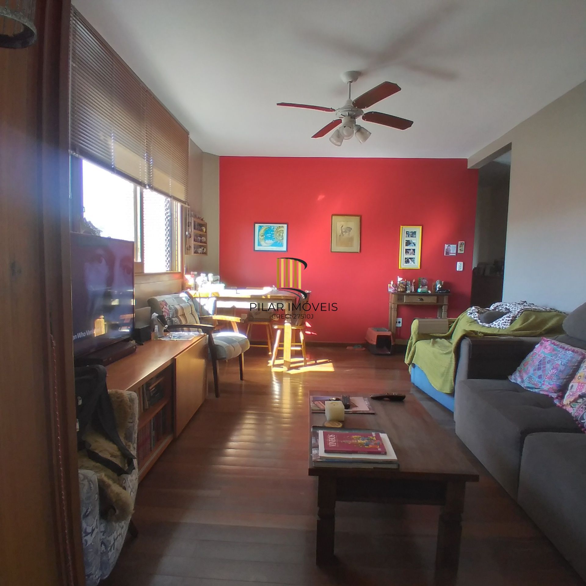Apartamento 2 dormitórios, lareira, churrasqueira, 2 vagas garagem, no Bairro Tristeza em Porto Alegre/RS - Pilar Imóveis