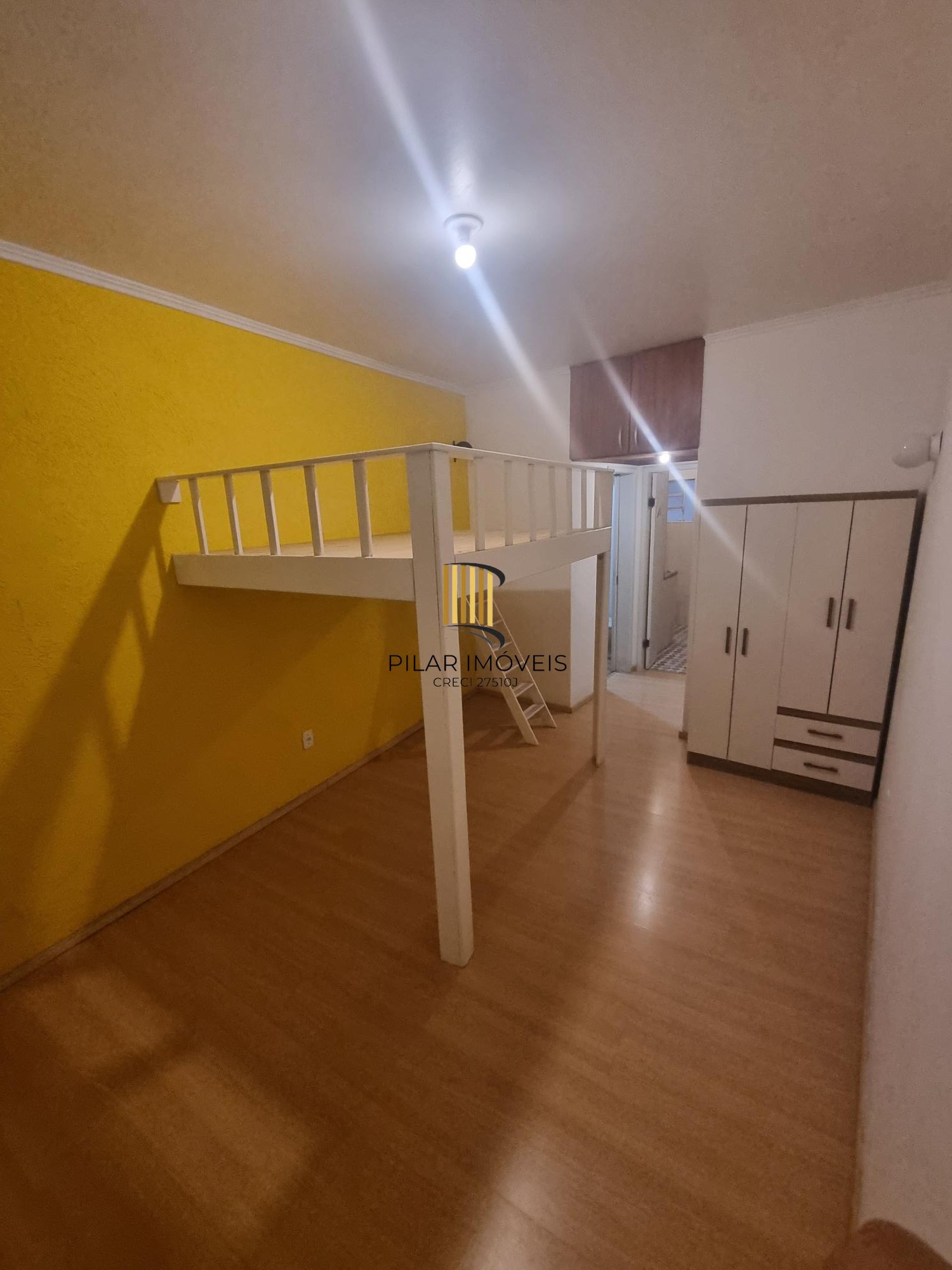 Apartamento com 01 quarto no Bairro Floresta