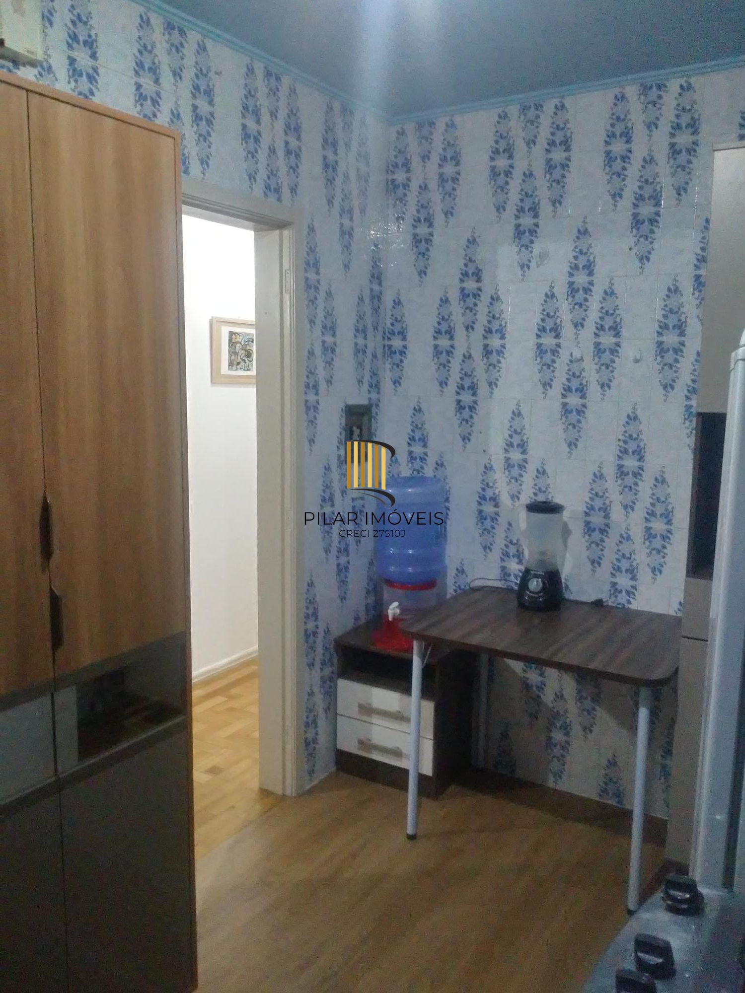 APARTAMENTO 2 DORMITÓRIOS NO 2º PAVIMENTO 1º ANDAR LOCALIZADO  NO BAIRRO SÃO SEBASTIÃO