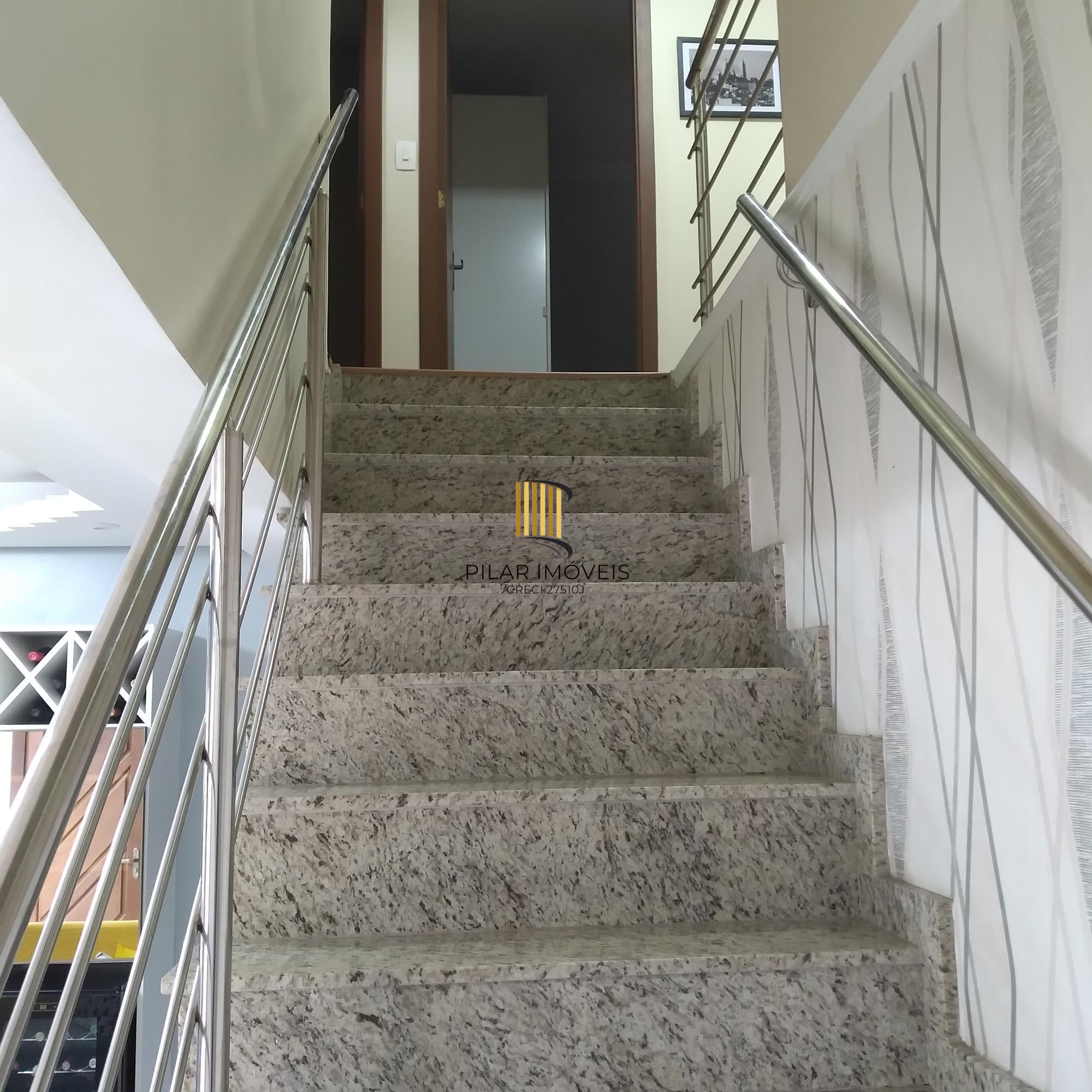 Casa 3 dormitórios no bairro Parque Santa Fé