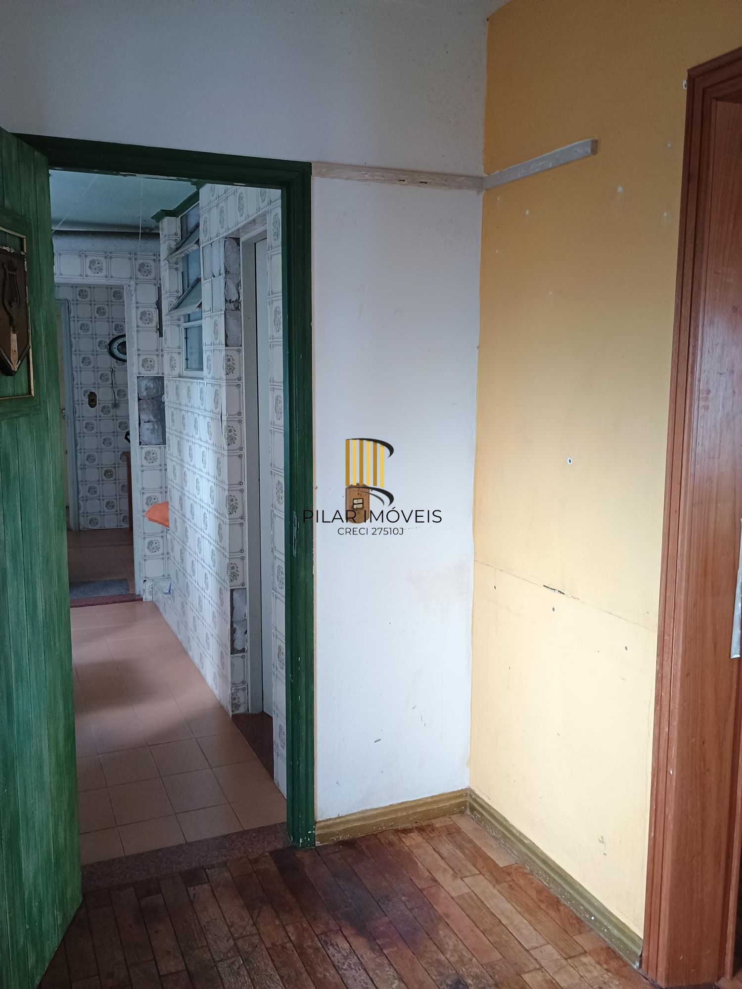 Apartamento com 03 quartos e 01 vaga à Venda no Bairro Rio Branco, Porto Alegre