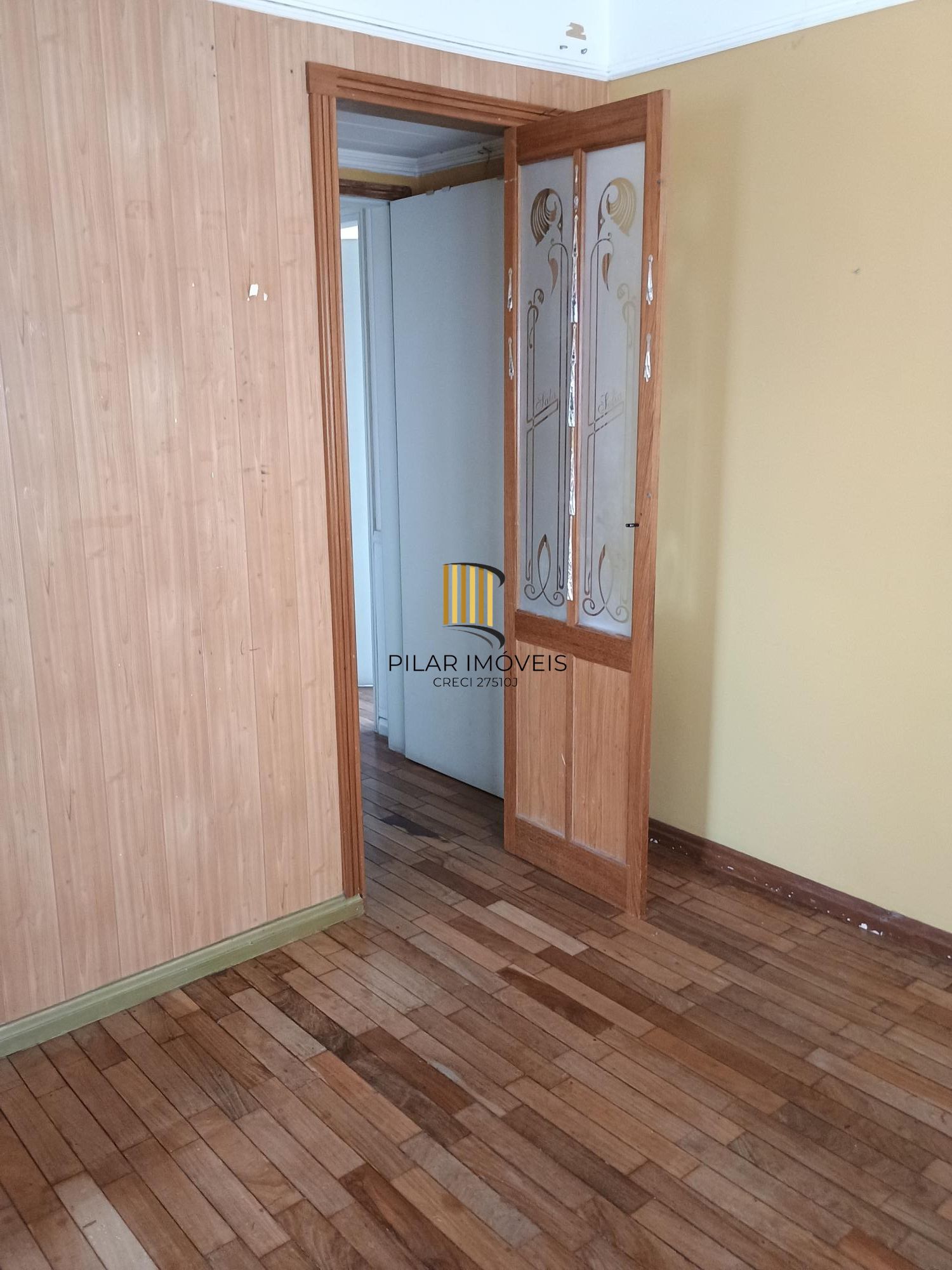 Apartamento com 03 quartos e 01 vaga à Venda no Bairro Rio Branco, Porto Alegre
