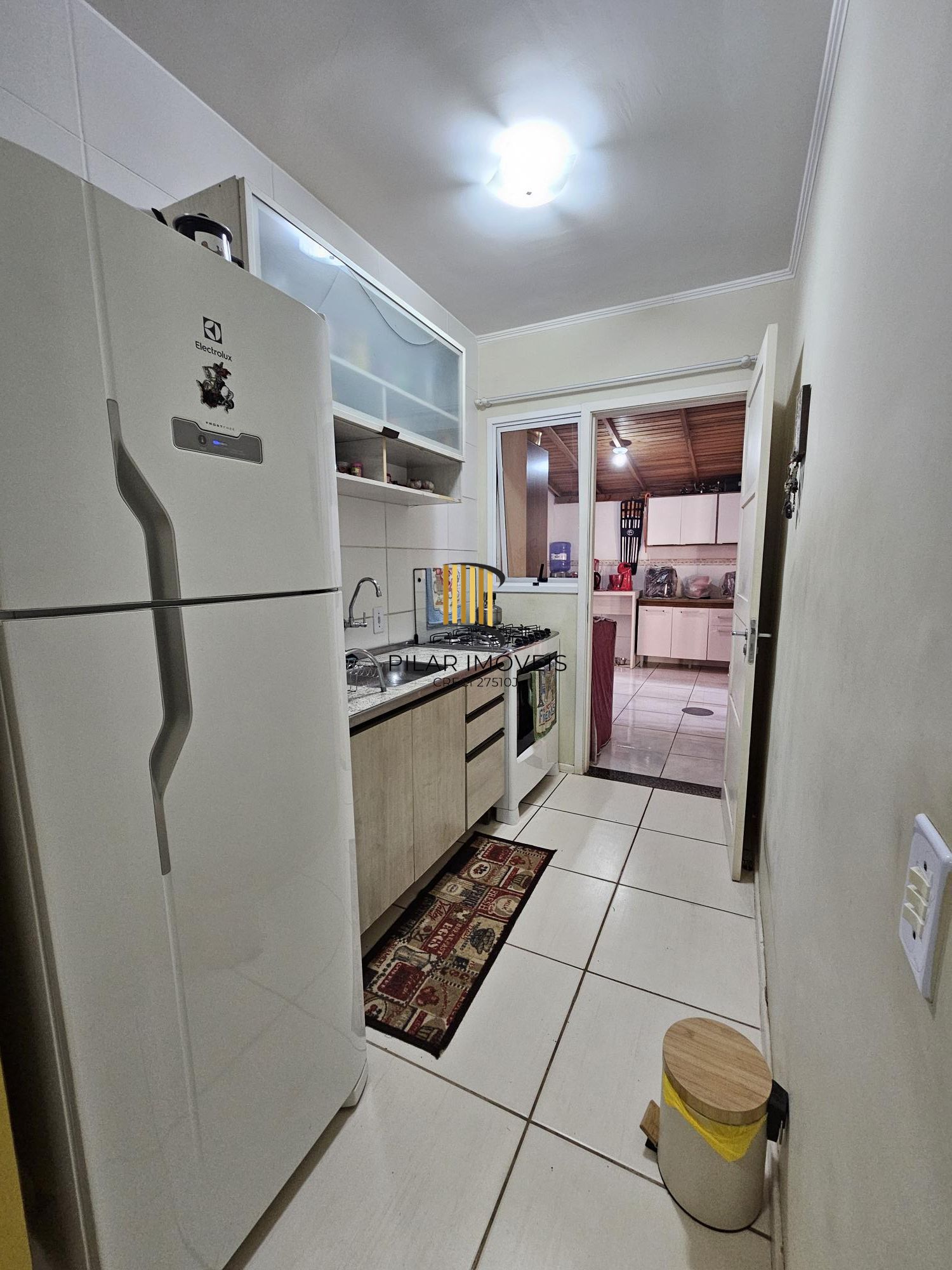 Oportunidade Única! Casa Residencial com 2 Quartos, 2 Banheiros e 2 Vagas de Garagem em Cachoeirinha, Rio Grande do Sul**