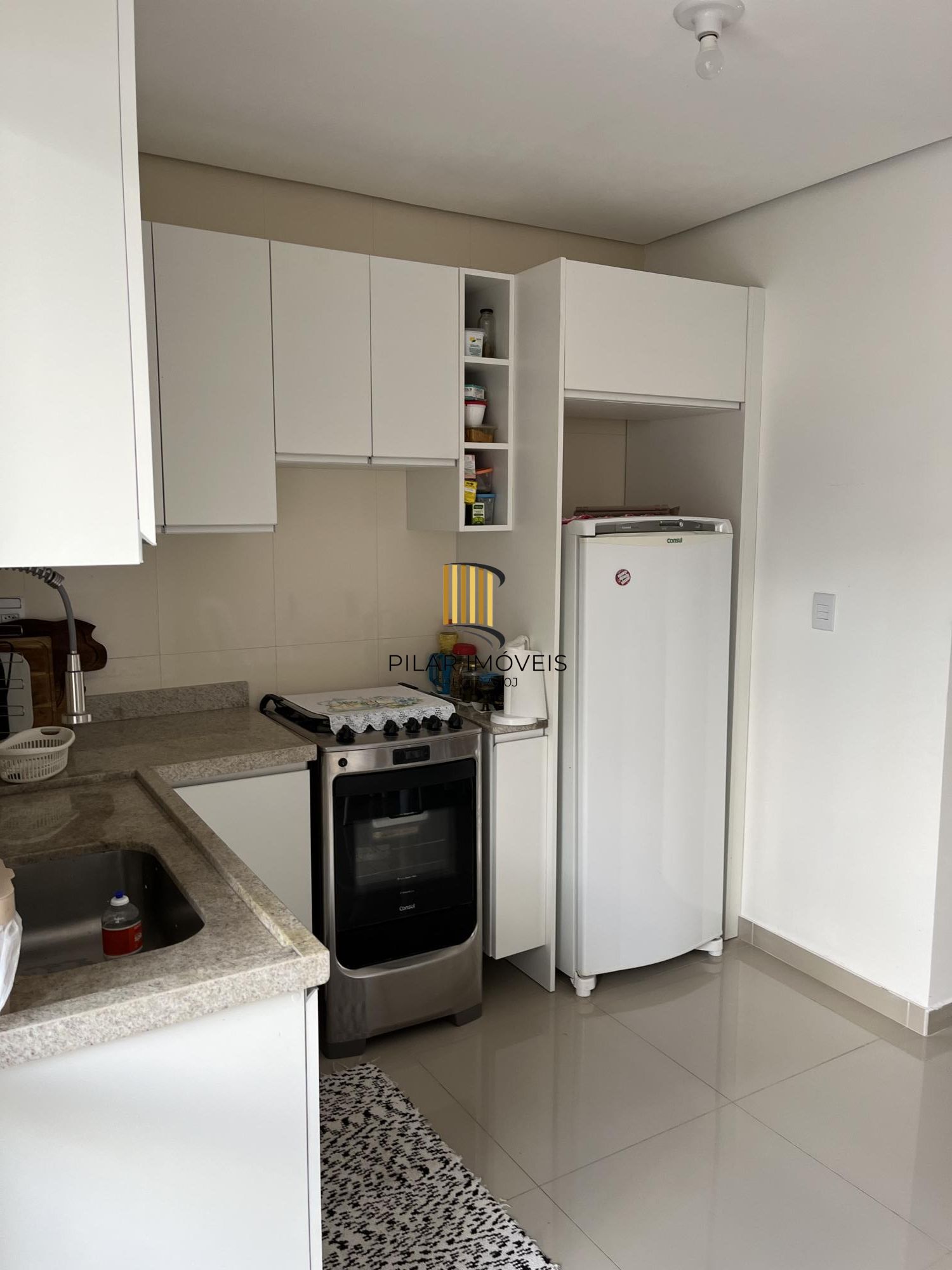 CASA 03 DORMITÓRIOS, 107m² , sendo 01 suíte, pátio, 01 vaga de garagem no RESIDENCIAL VERDES CAMPOS