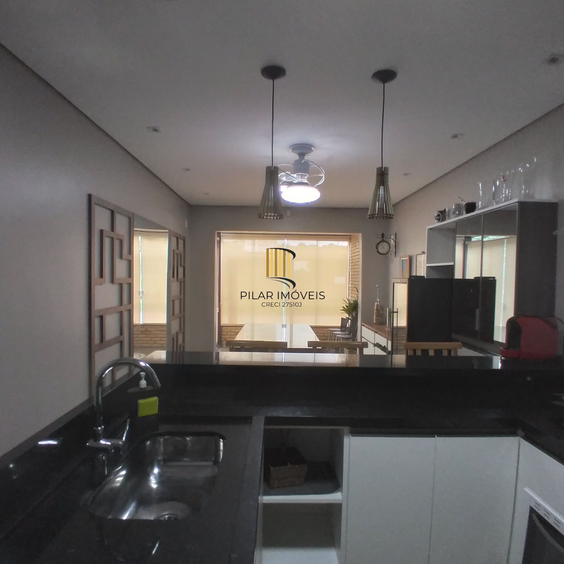Casa 3 dormitórios no bairro Parque Santa Fé