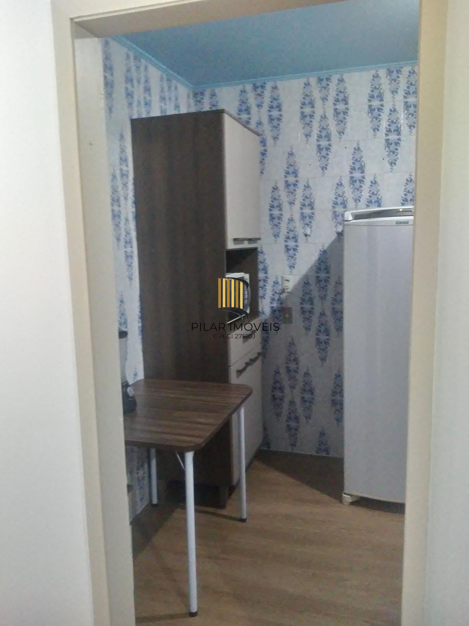 APARTAMENTO 2 DORMITÓRIOS NO 2º PAVIMENTO 1º ANDAR LOCALIZADO  NO BAIRRO SÃO SEBASTIÃO