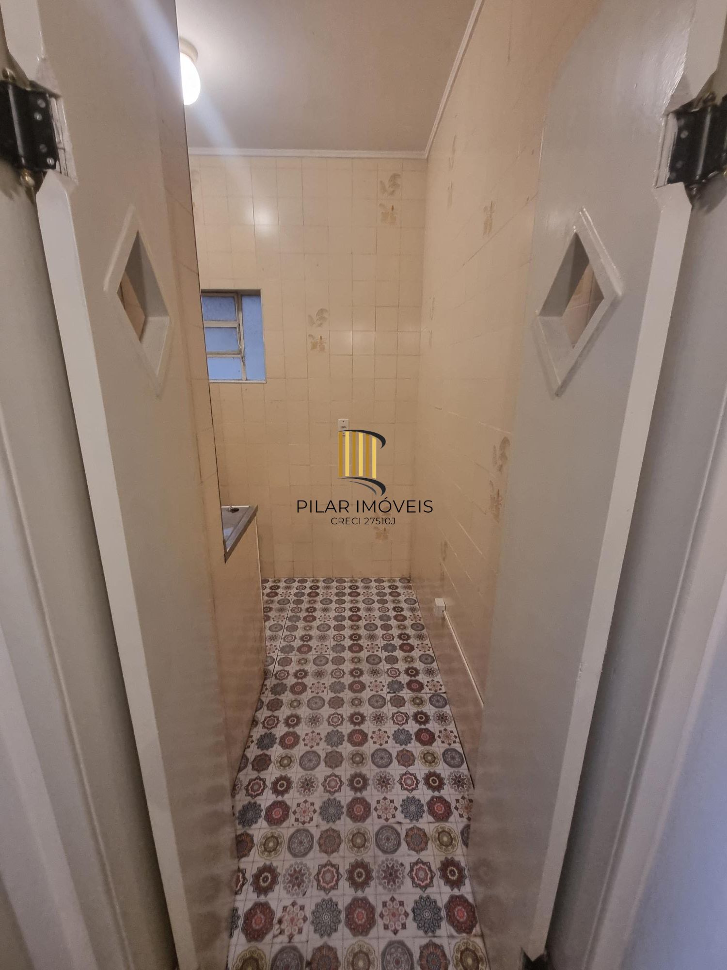 Apartamento com 01 quarto no Bairro Floresta