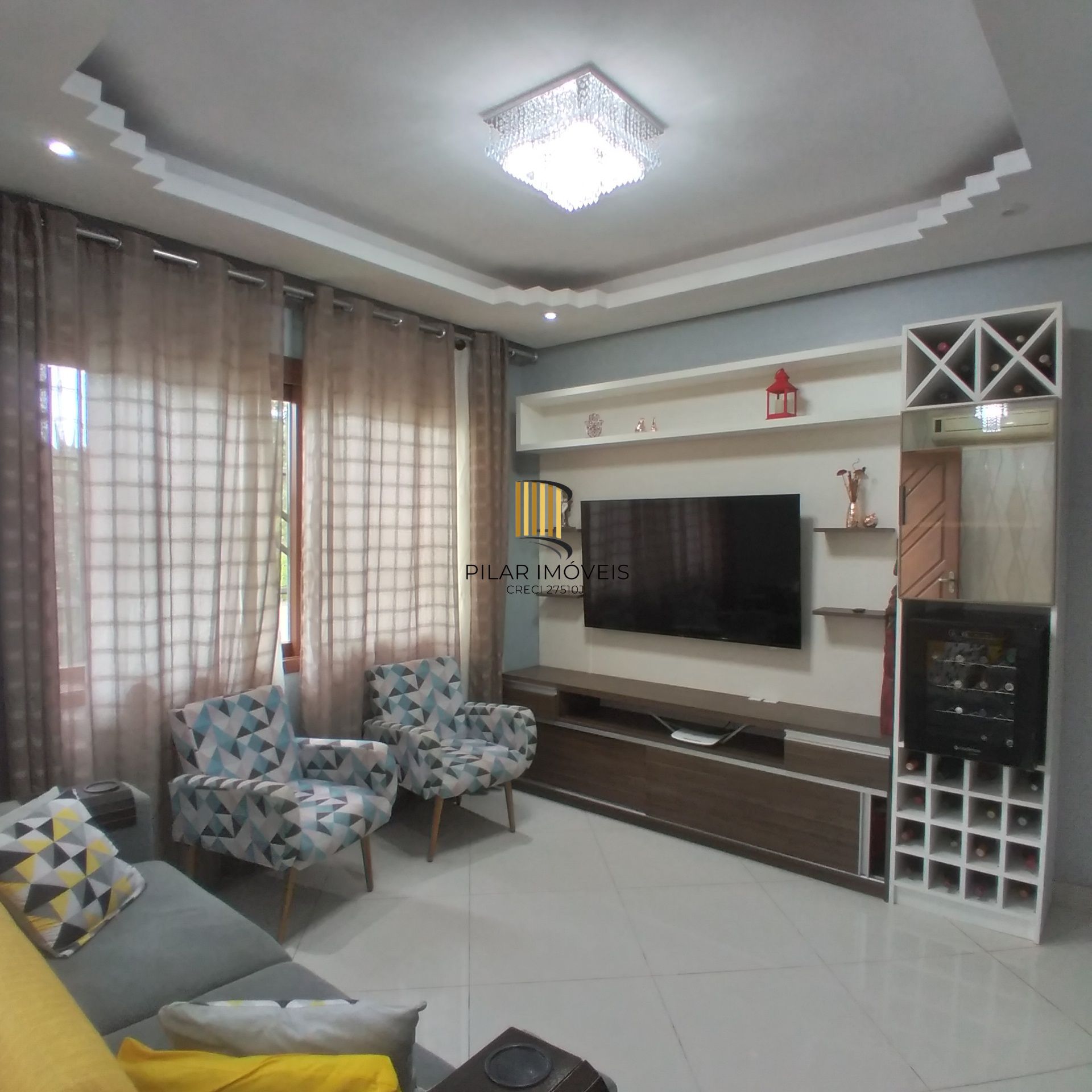 Casa 3 dormitórios no bairro Parque Santa Fé - Pilar Imóveis