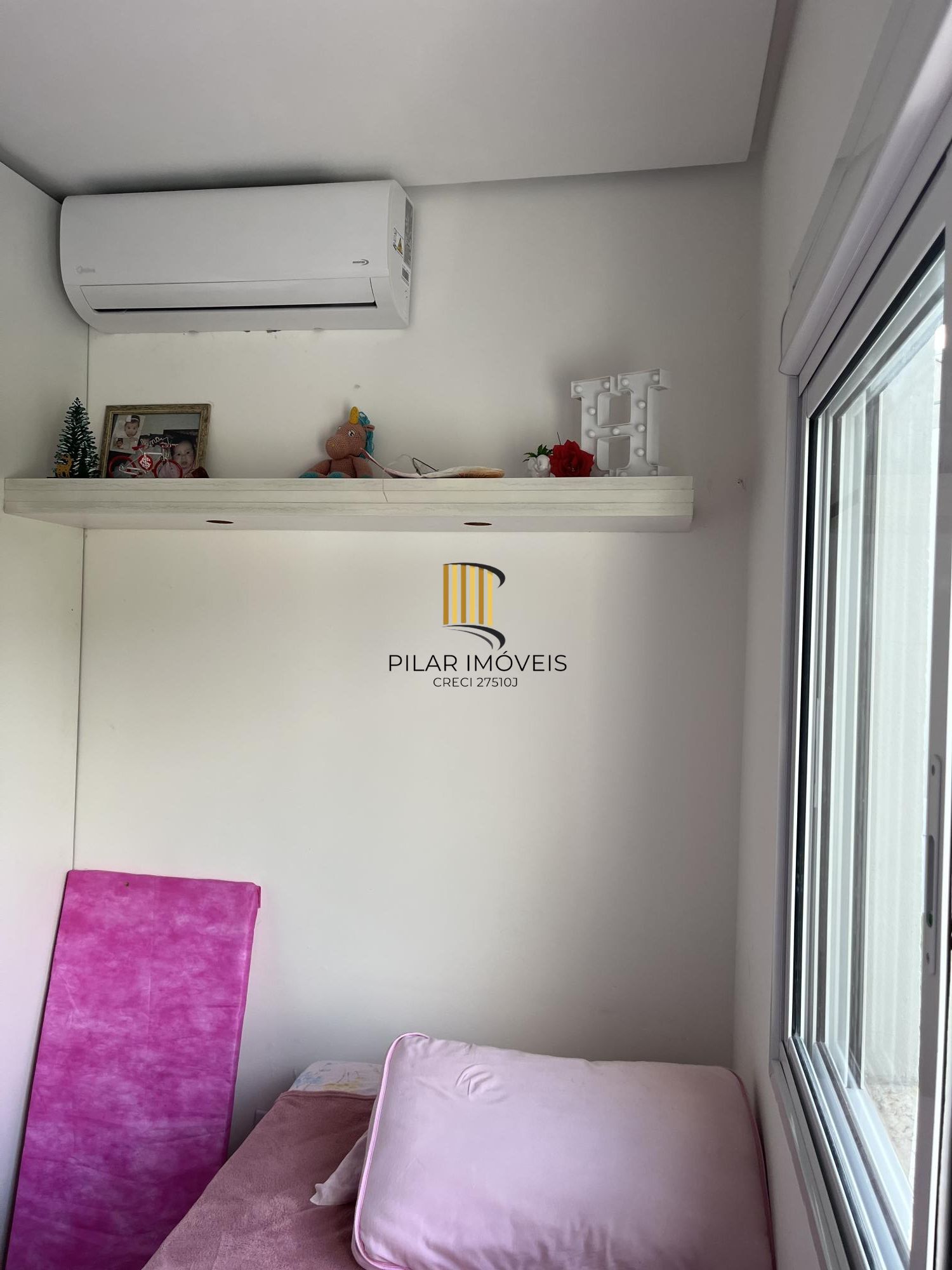 CASA 03 DORMITÓRIOS, 107m² , sendo 01 suíte, pátio, 01 vaga de garagem no RESIDENCIAL VERDES CAMPOS