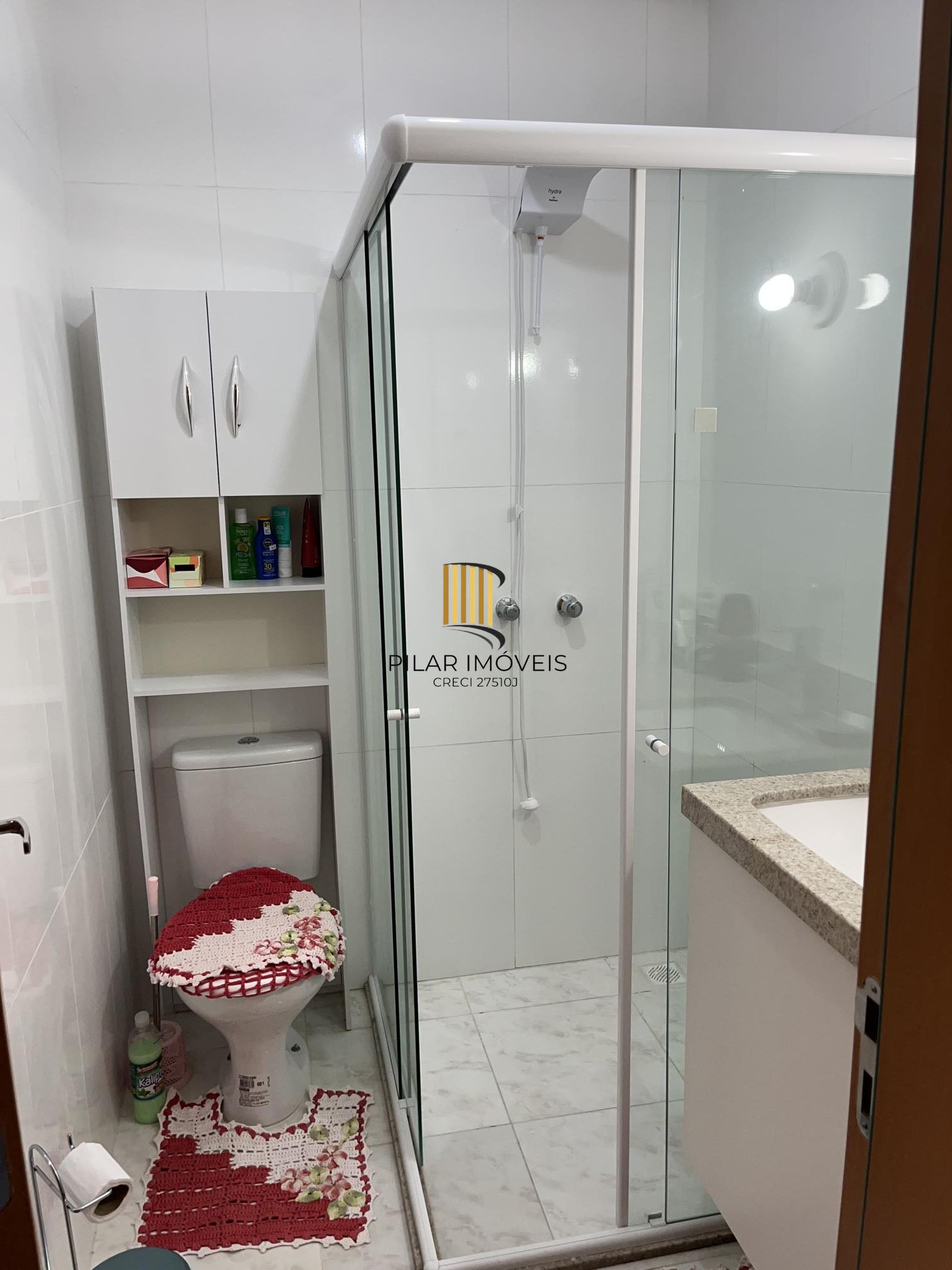 CASA 03 DORMITÓRIOS, 107m² , sendo 01 suíte, pátio, 01 vaga de garagem no RESIDENCIAL VERDES CAMPOS