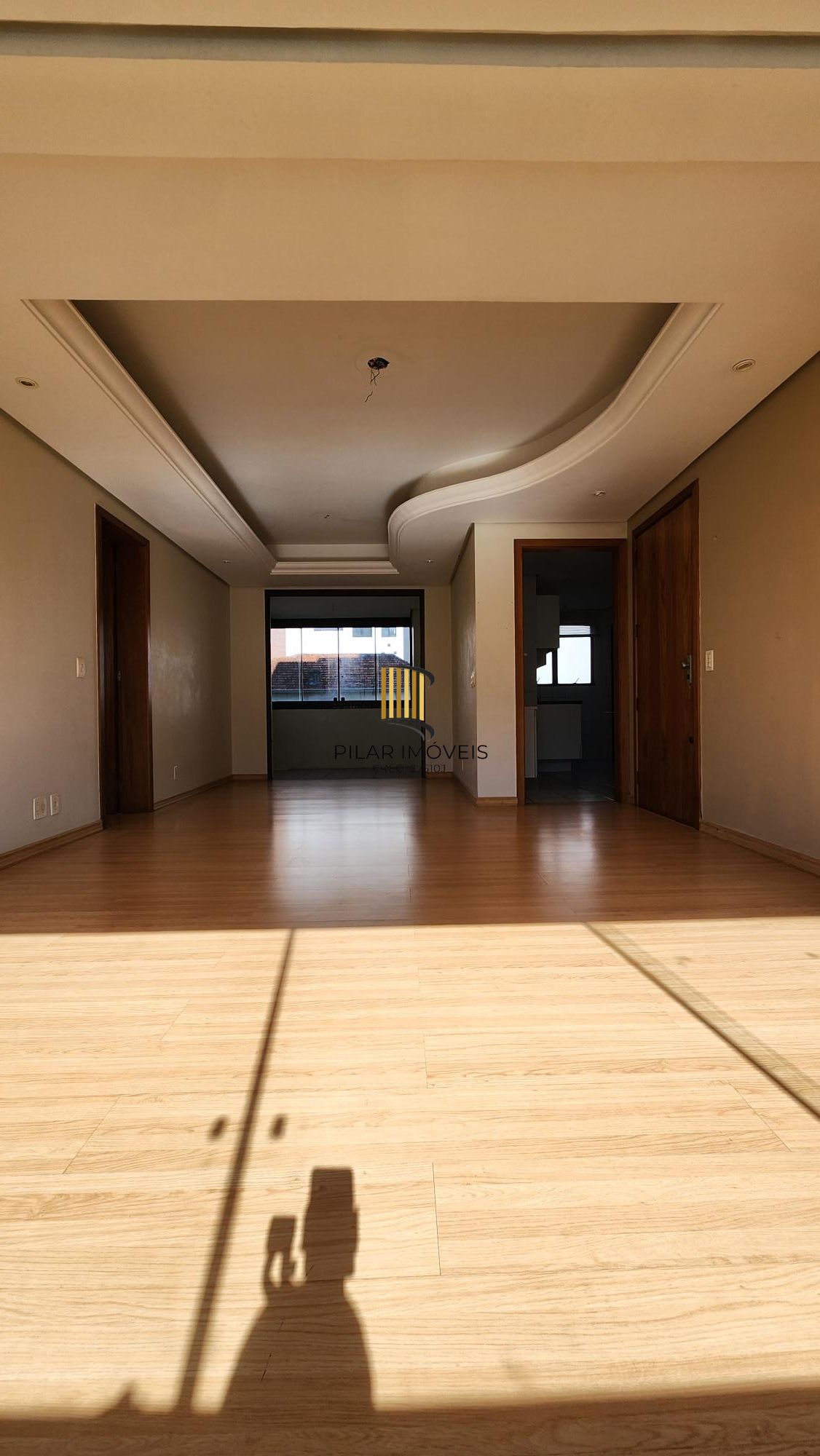 Apartamento de 103m² com 3 dormitórios, 1 suíte e 2 Vagas no Bairro Petrópolis - Pilar Imóveis