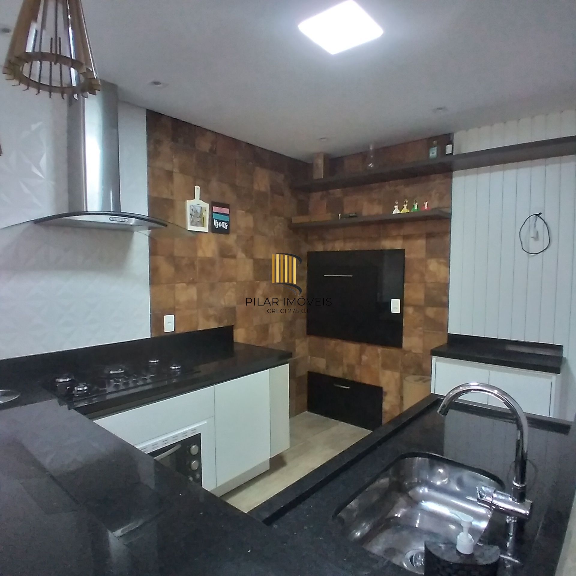 Casa 3 dormitórios no bairro Parque Santa Fé