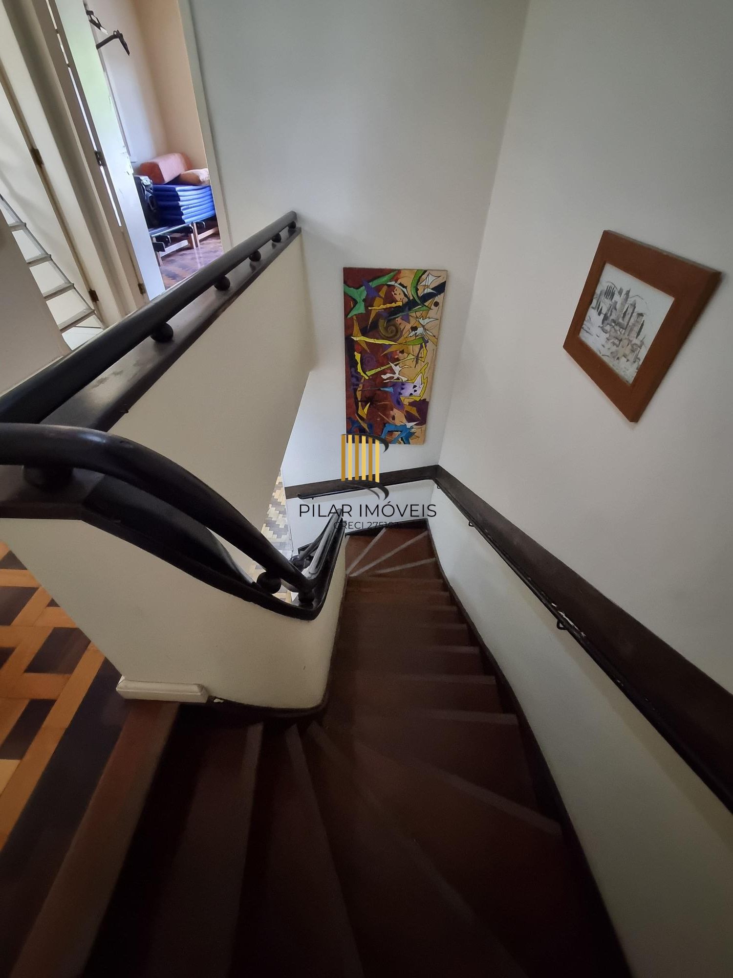 Casa Comercial 5 dormitórios no bairro Menino Deus