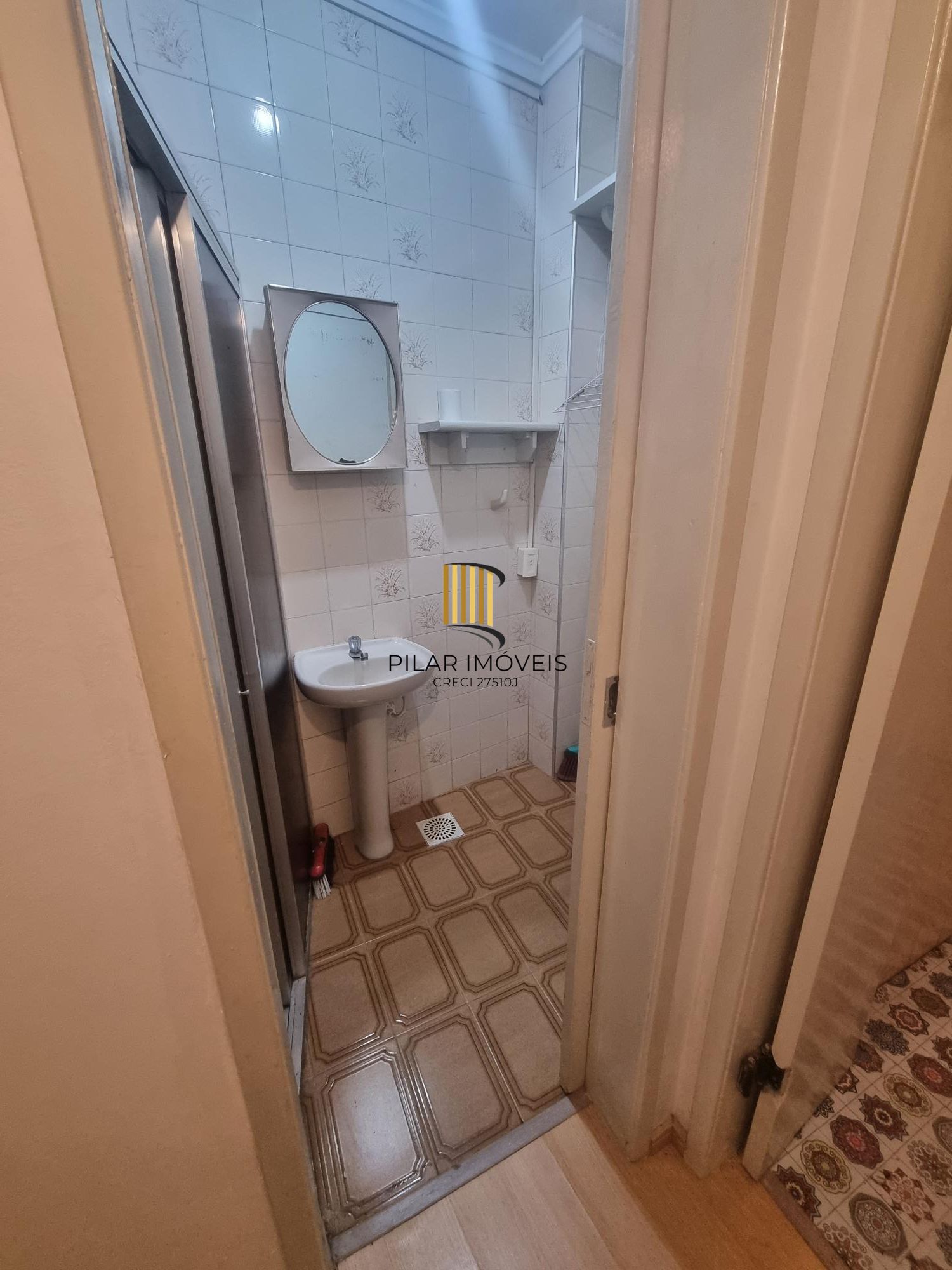 Apartamento com 01 quarto no Bairro Floresta
