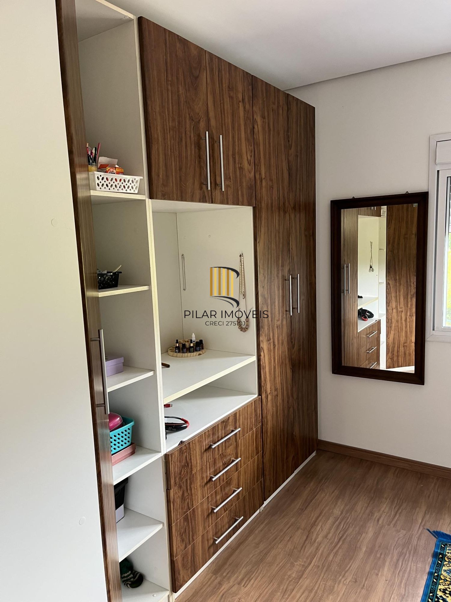 CASA 03 DORMITÓRIOS, 107m² , sendo 01 suíte, pátio, 01 vaga de garagem no RESIDENCIAL VERDES CAMPOS