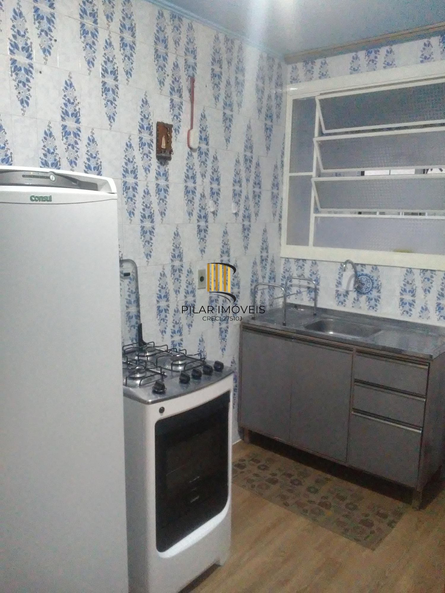 APARTAMENTO 2 DORMITÓRIOS NO 2º PAVIMENTO 1º ANDAR LOCALIZADO  NO BAIRRO SÃO SEBASTIÃO
