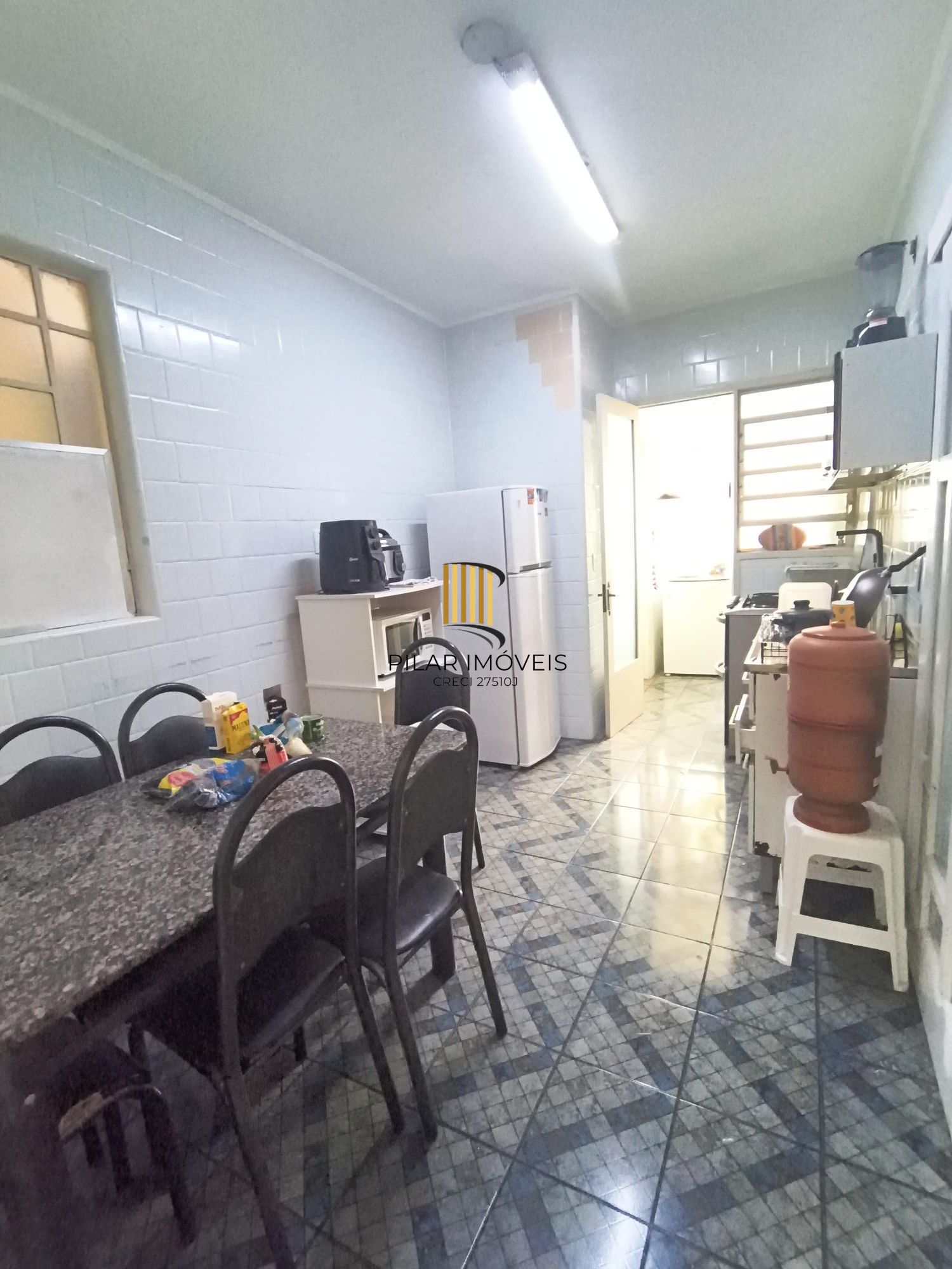 2 dormitórios com vaga escriturada no coração do Petrópolis